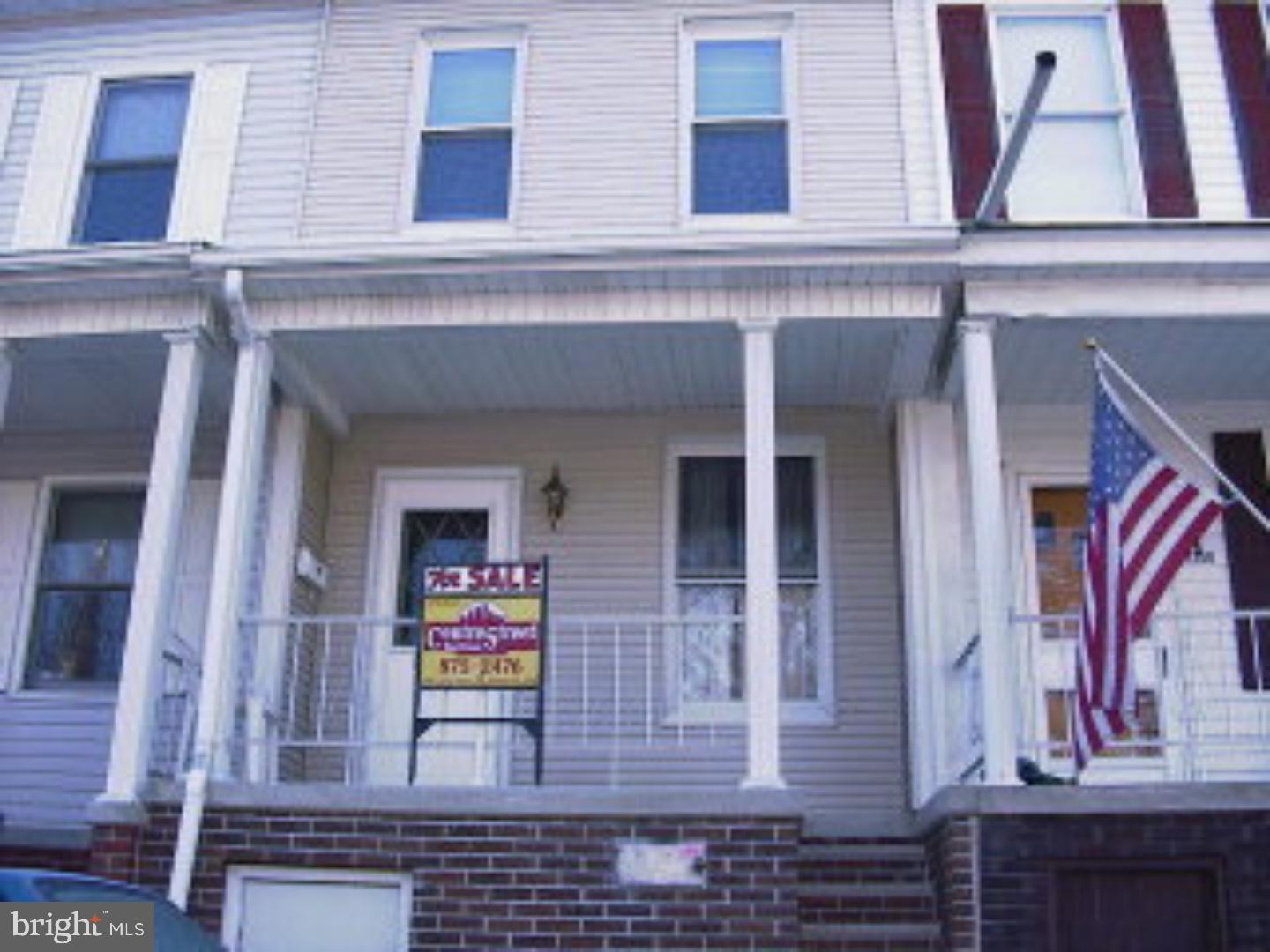 VERY CLEAN HOME, REPLACEMENT WINDOWS, STEEL ENTRANCE DOORS. OUTSIDE BASEMENT ENTRANCE, PATIO, NEW FRONT PORCH AND SIDING. OPEN STAIRWAY, SMALL BALCONY OFF BACK BEDROOM. TWO ROOMS IN ATTIC COULD BE USED AS BEDROOMS OR STORAGE. Amp: 100