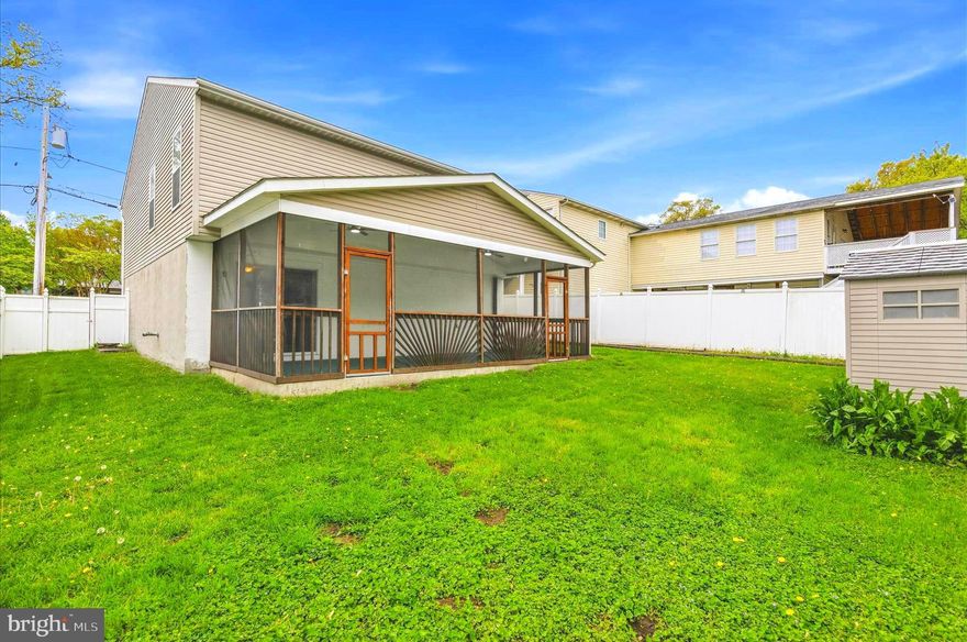 5k SELLER TOWARDS BUYERS CLOSING COST AND PREPAIDS!   You Will Fall In Love With This Amazing 4 Bed/3 Full Bath Home In Sought After Northeast School District! With Granite Kitchen Counters, 2 Family Rooms and even a 26x11 Screened in Porch Overlooking a Great, Fully Fenced Back Yard! So Much Room to Grow!  BE IN YOUR NEW HOME IN JUST 2 WEEKS WITH PREFERRED LENDERS!!