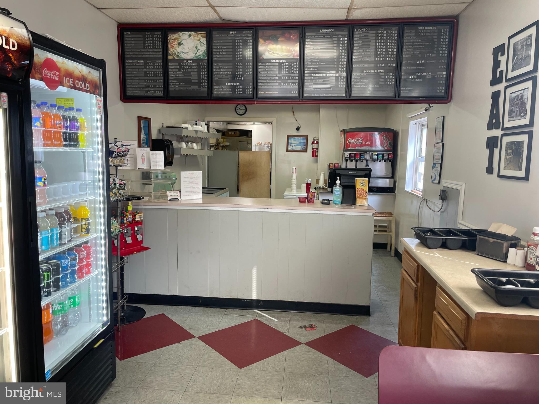 COLLEGE PARK - Commercial Sale