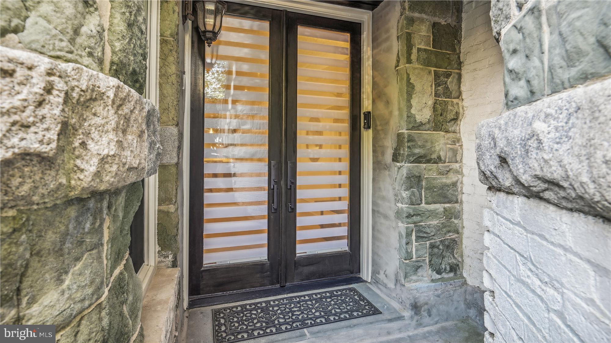 1832 16TH STREET NW 1