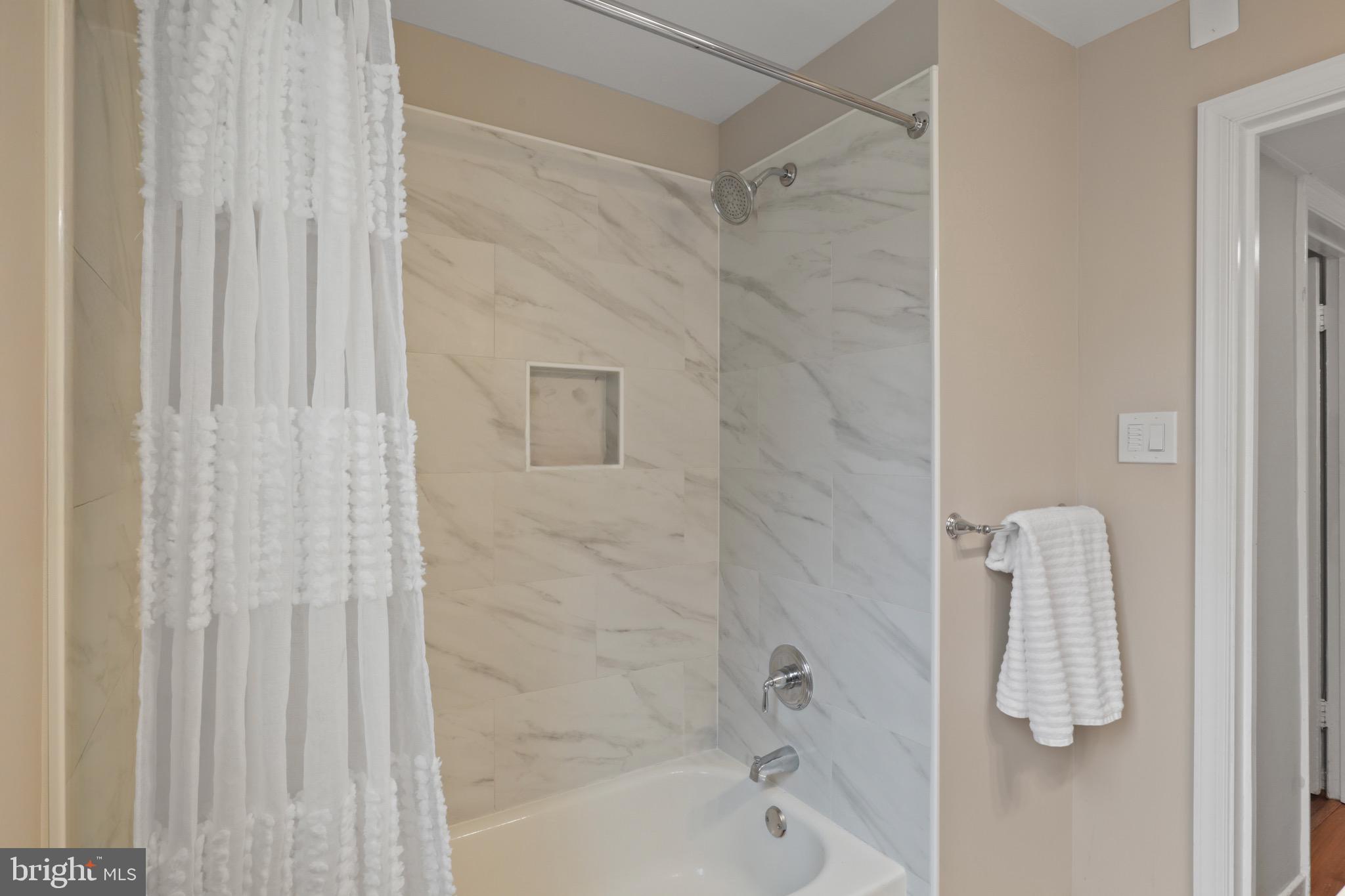 BELLE VIEW CONDOMINIUMS - Residential