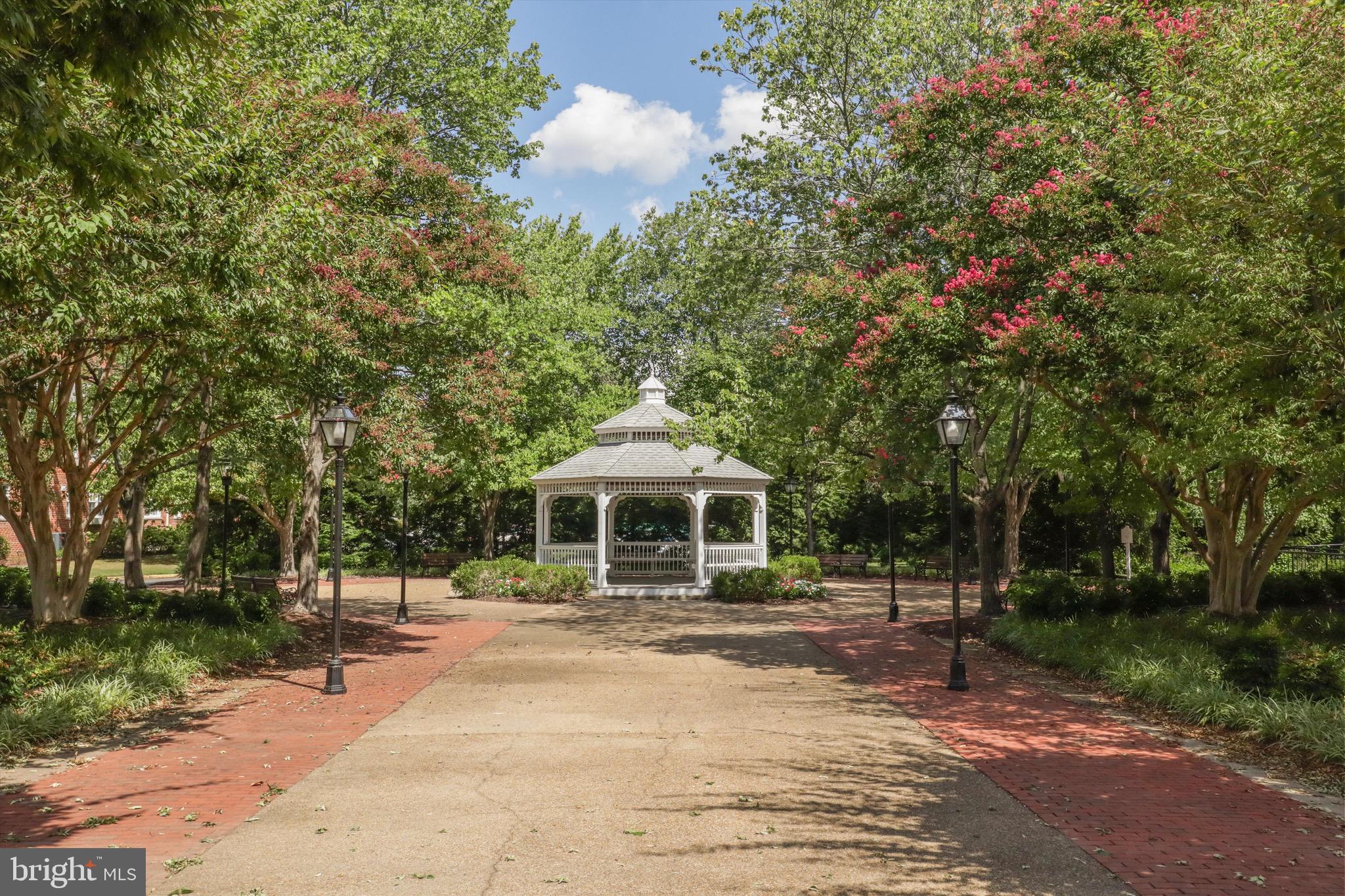 BELLE VIEW CONDOMINIUMS - Residential