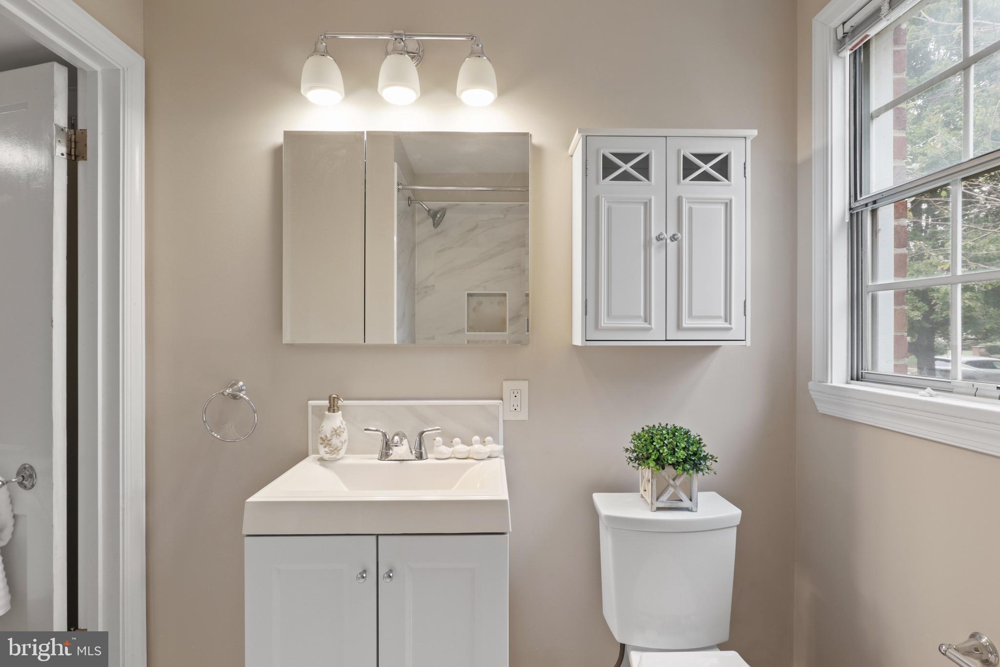 BELLE VIEW CONDOMINIUMS - Residential