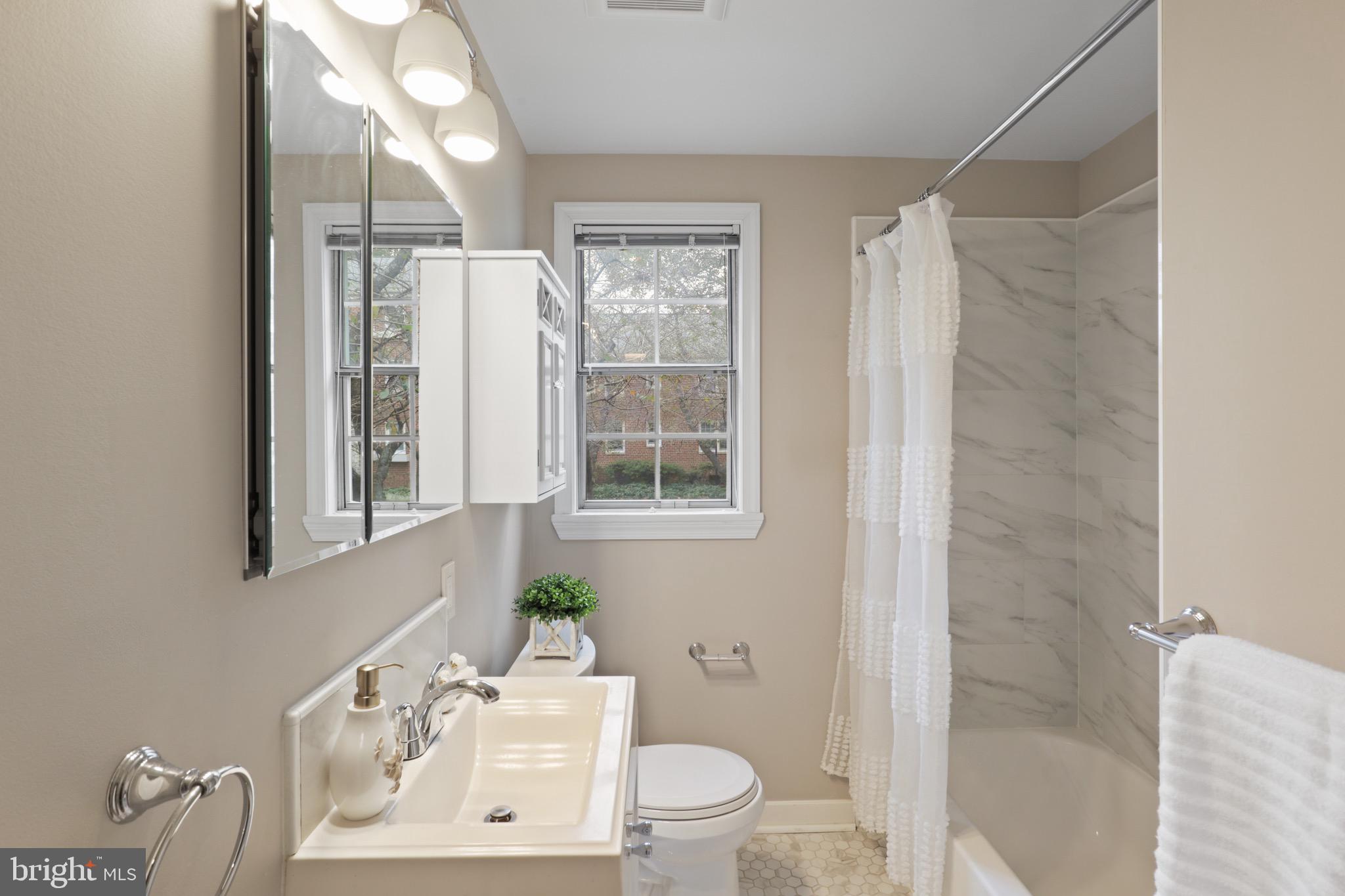 BELLE VIEW CONDOMINIUMS - Residential