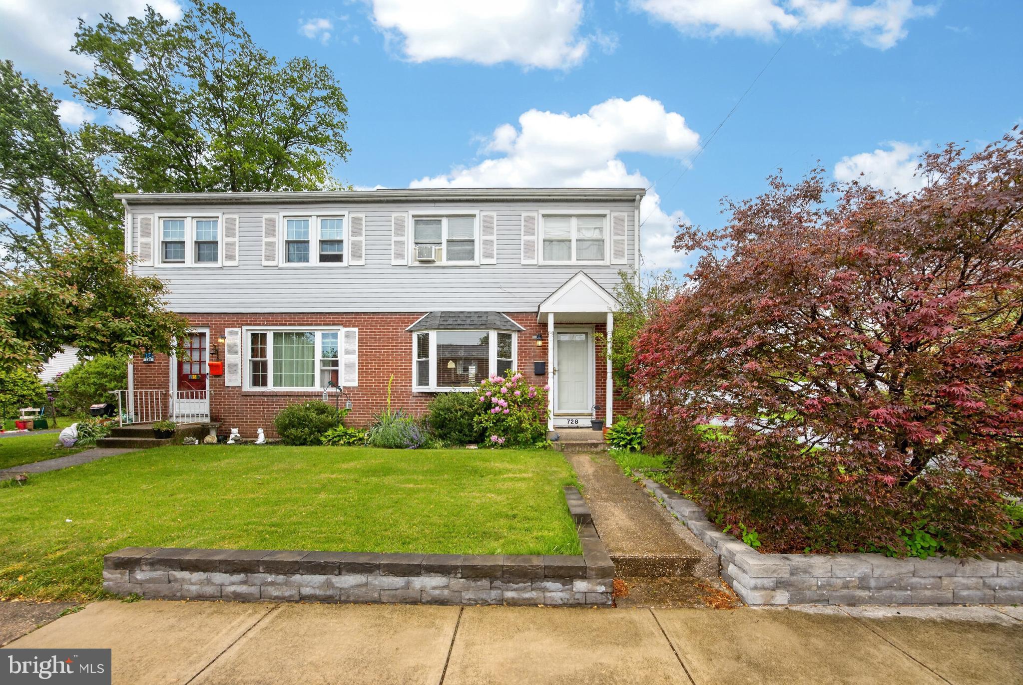 728 PENNBROOK AVENUE