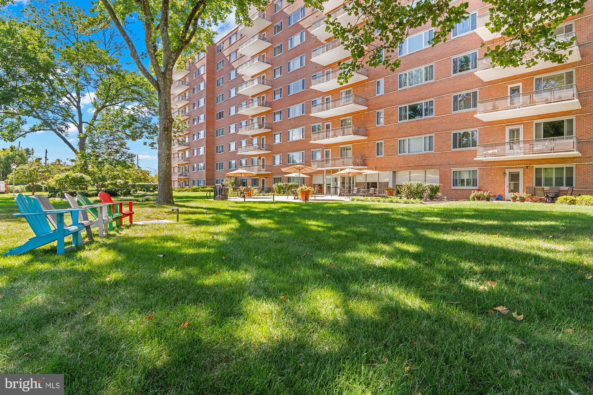 PIKESVILLE - Residential