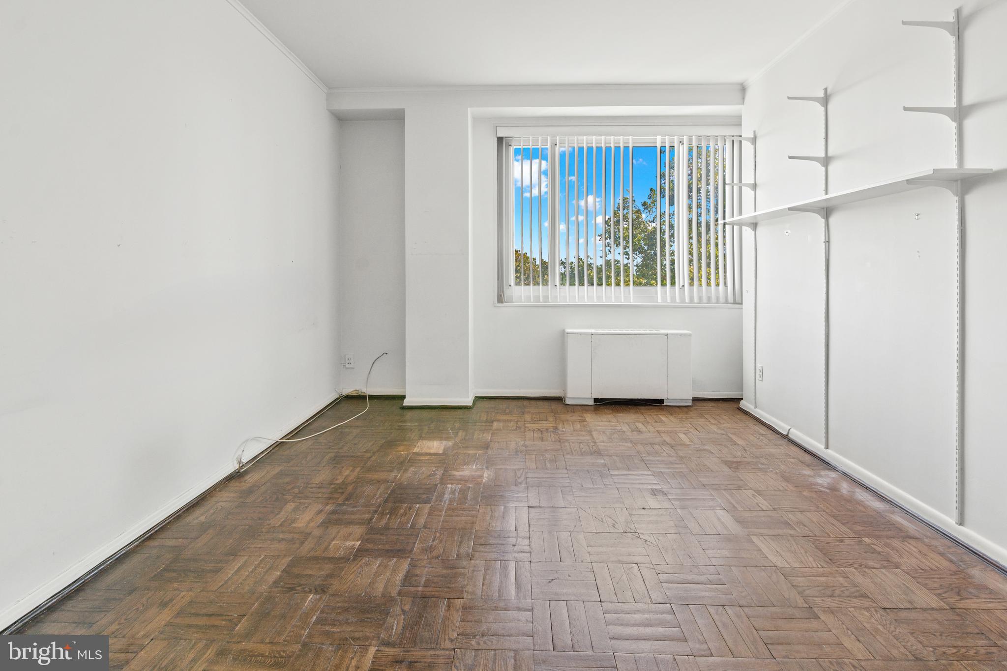 PIKESVILLE - Residential