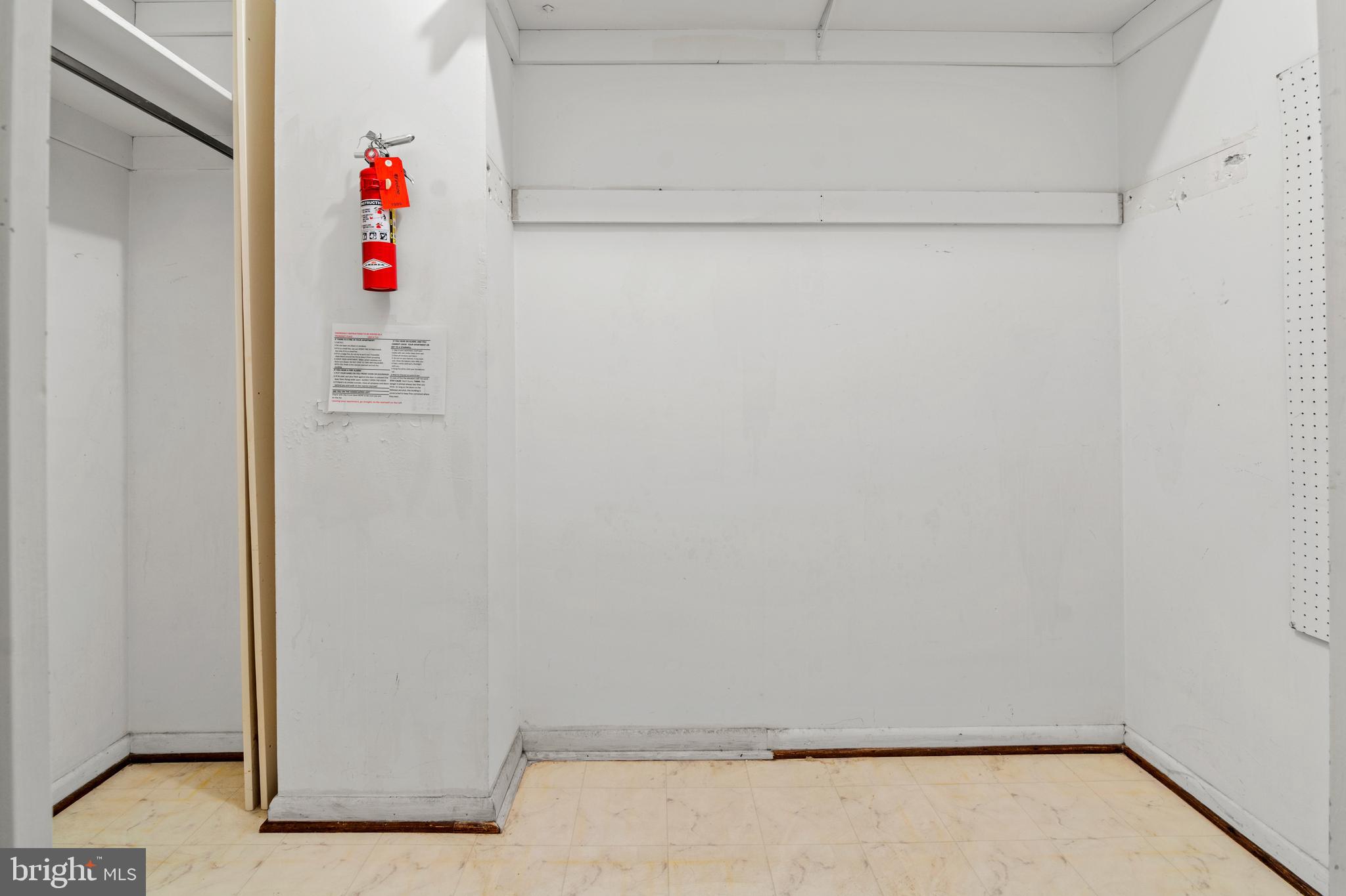 PIKESVILLE - Residential