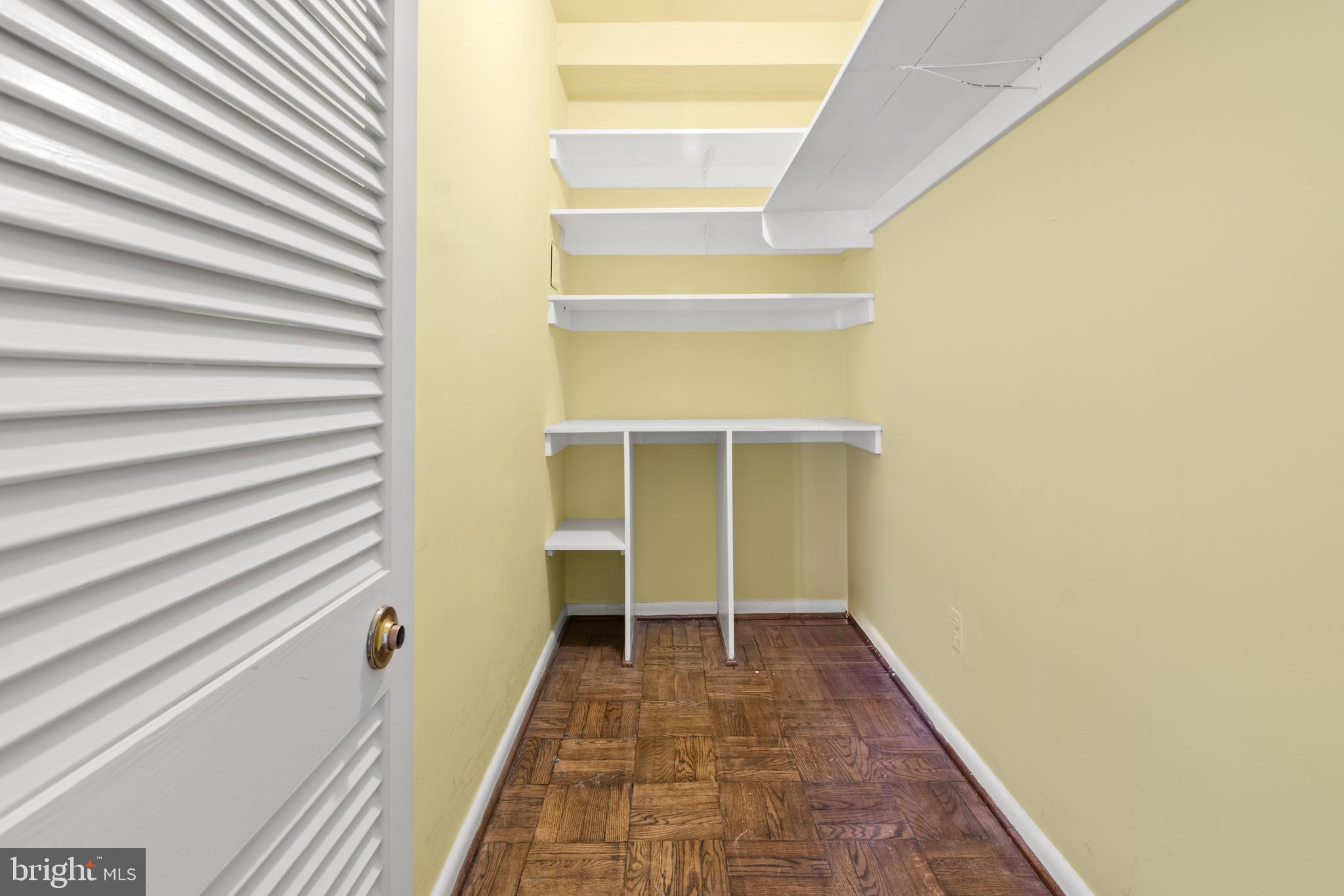 PIKESVILLE - Residential