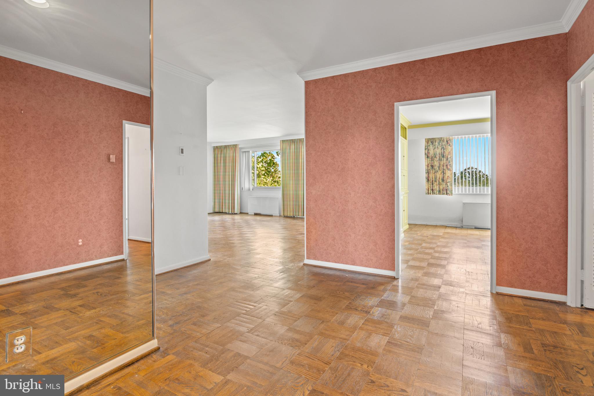 PIKESVILLE - Residential