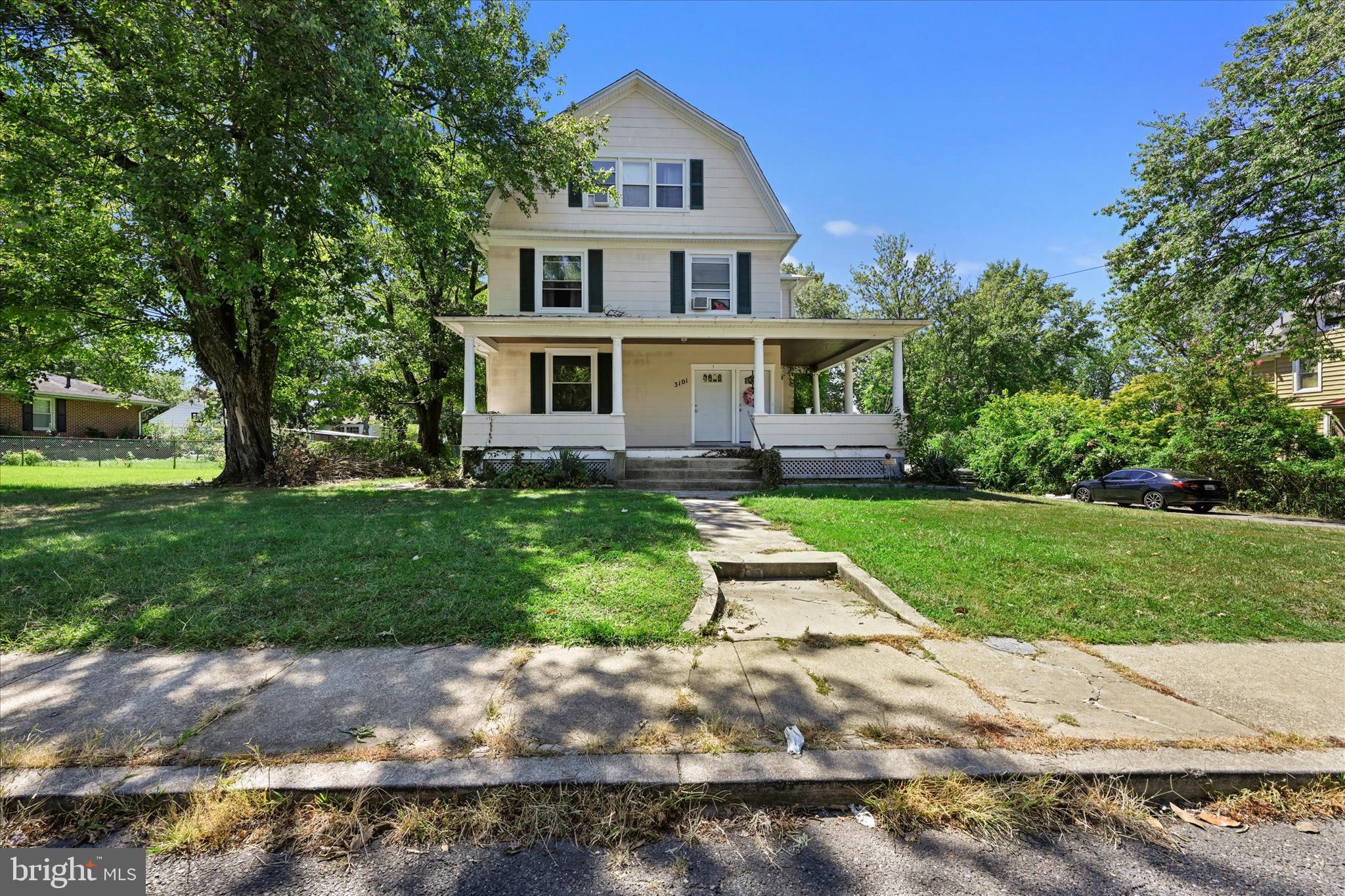 HAMILTON HEIGHTS - Residential