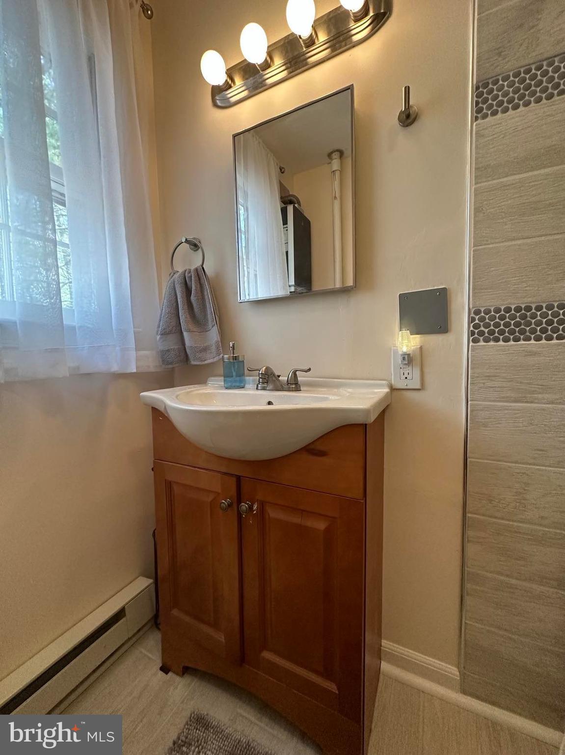 CEDARWOOD - Residential