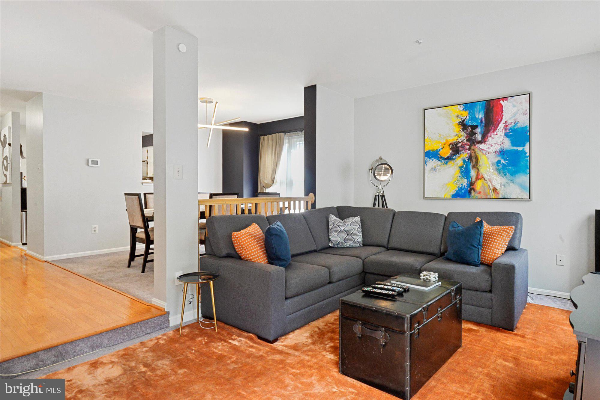 SUMMIT CREEK - Residential