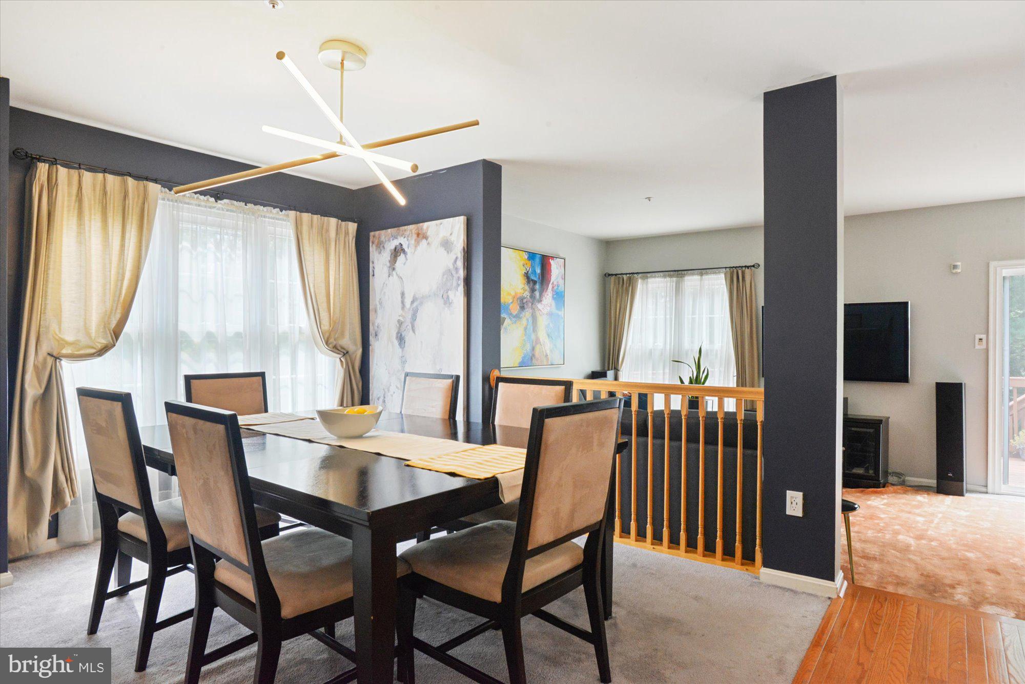 SUMMIT CREEK - Residential