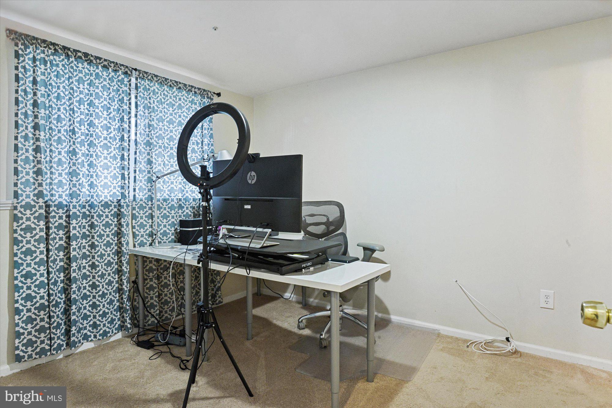 SUMMIT CREEK - Residential