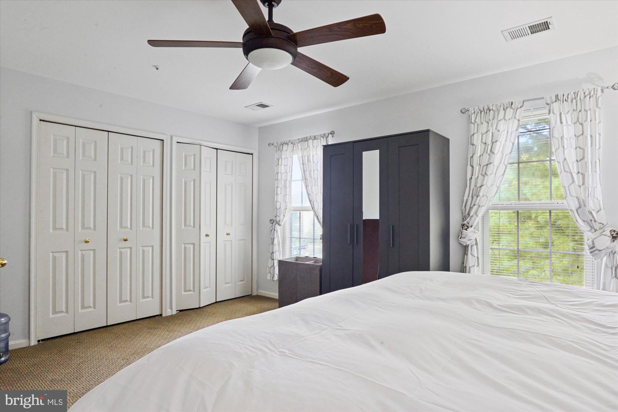 SUMMIT CREEK - Residential