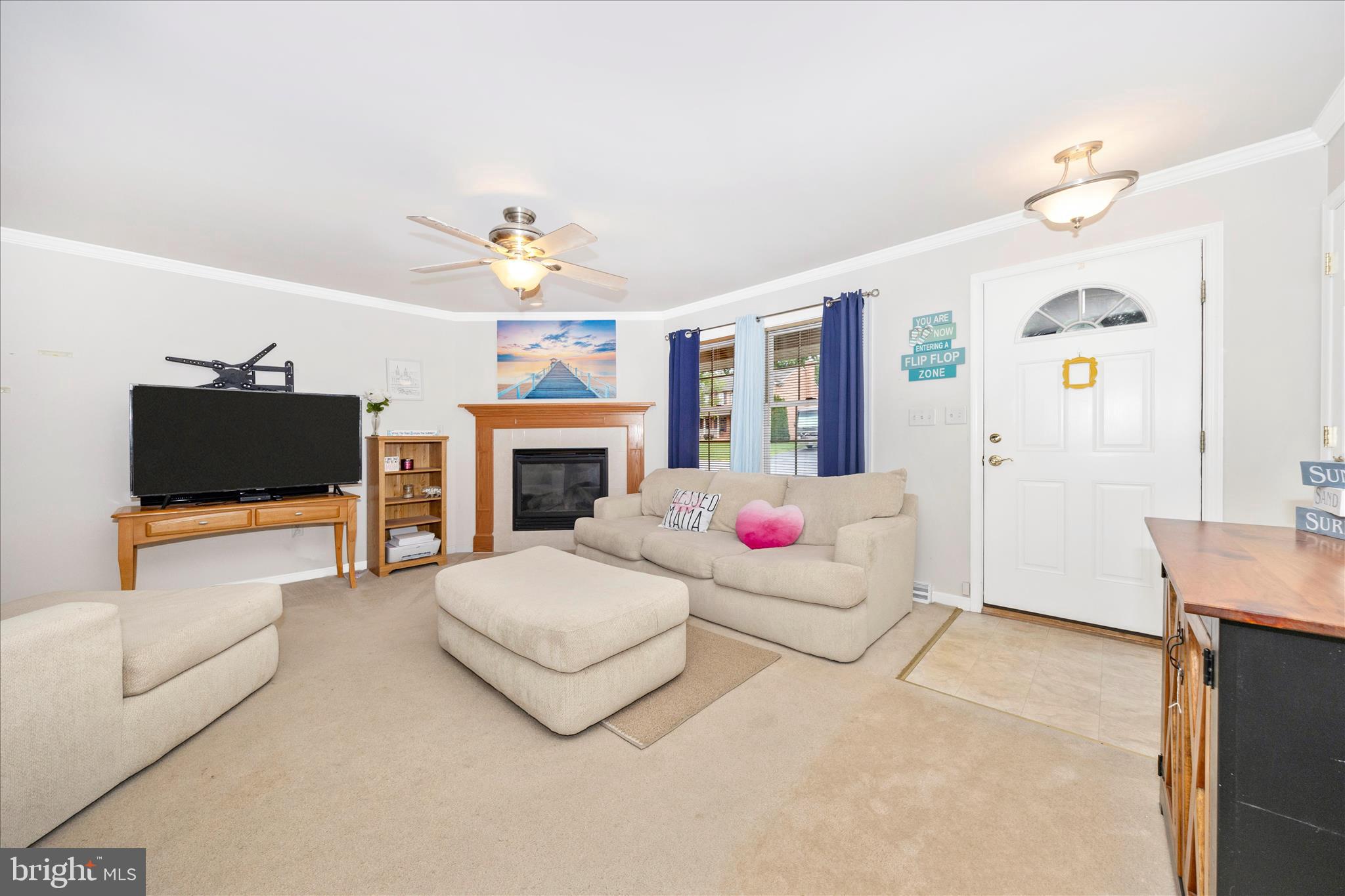 COLONIAL PARK EAST - Residential