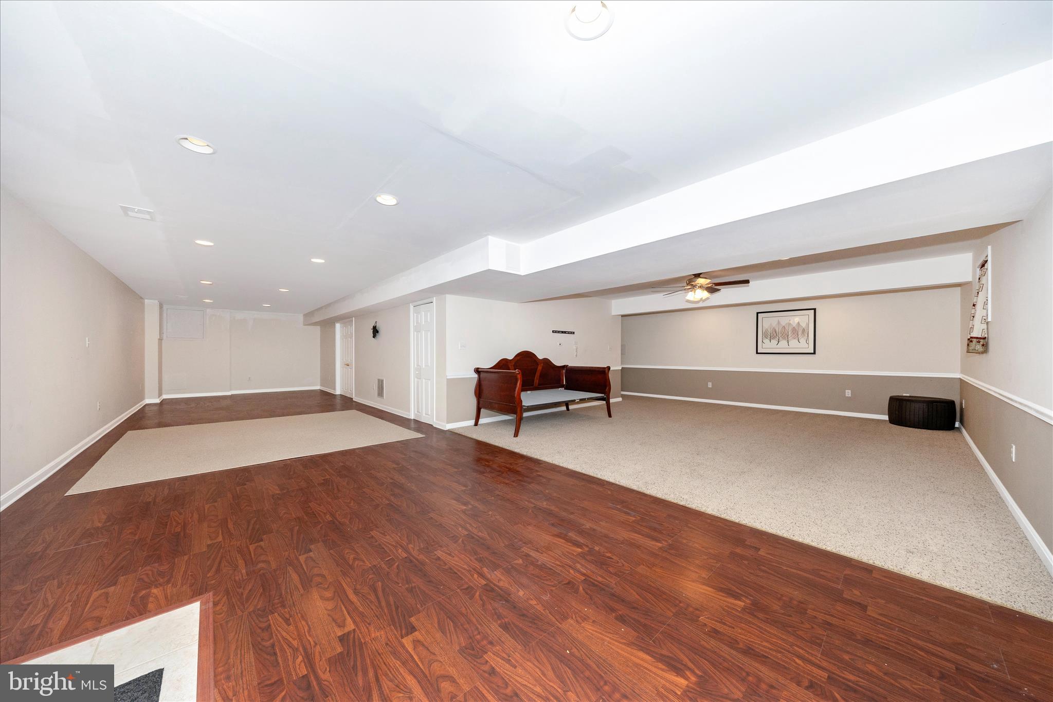 COLONIAL PARK EAST - Residential