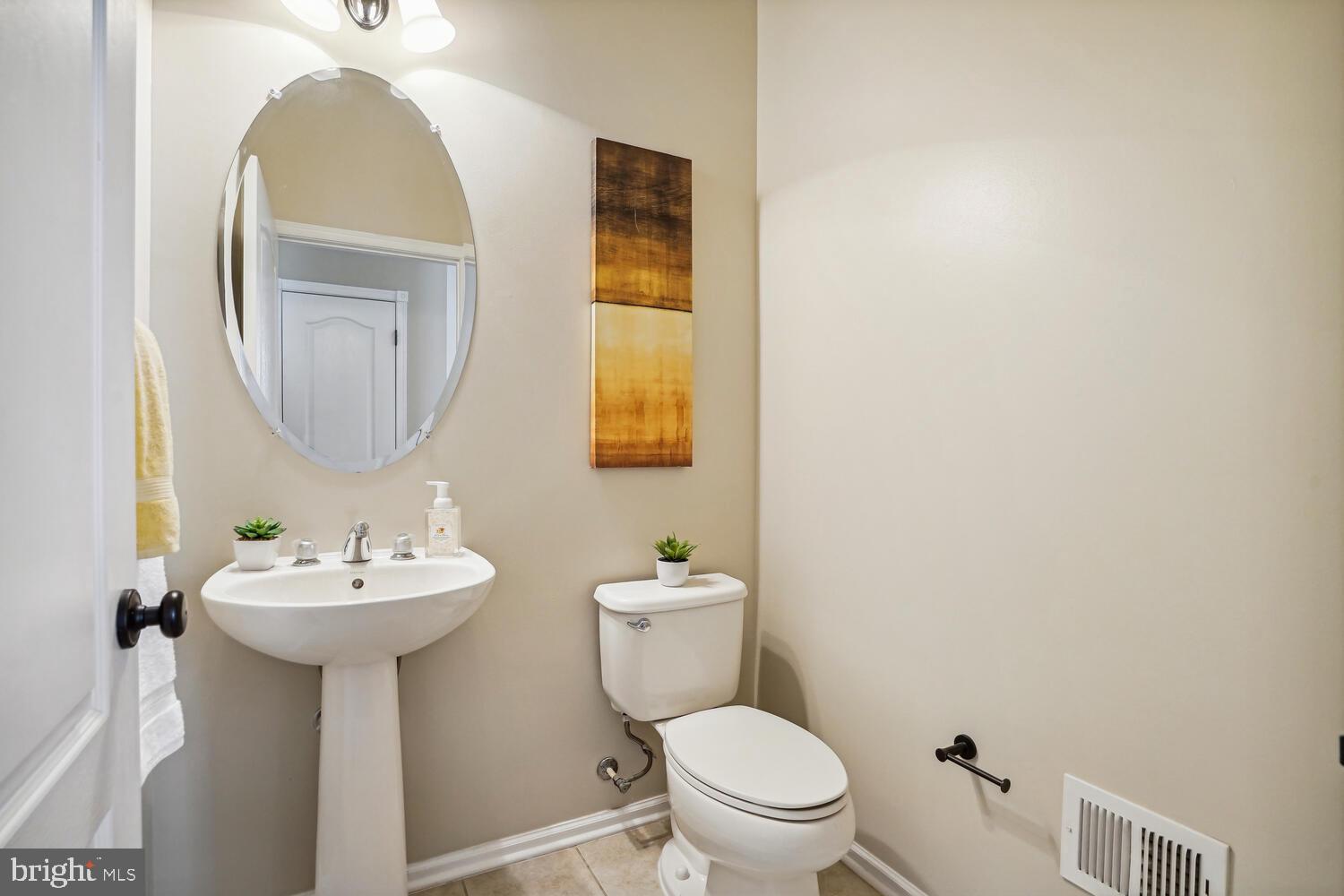 MARLBORO RIDGE - Residential