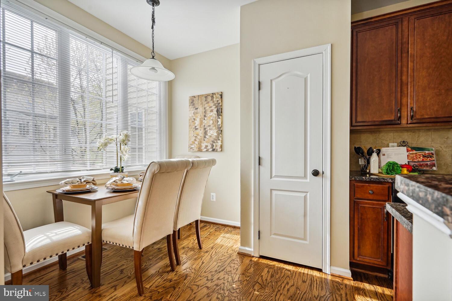 MARLBORO RIDGE - Residential