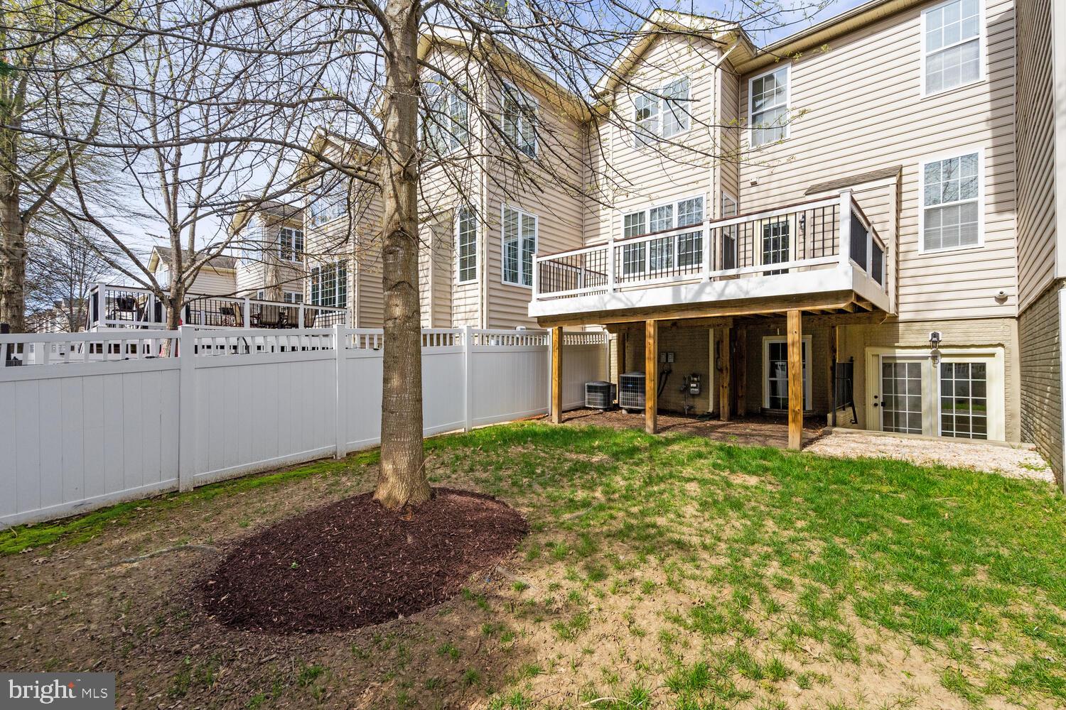 MARLBORO RIDGE - Residential