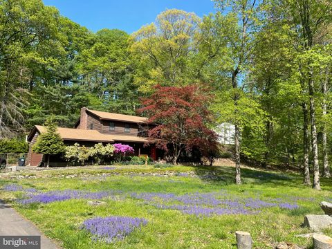 Homes For Sale - 32 Cherryville Hollow Road<br/> FLEMINGTON, NJ 08822