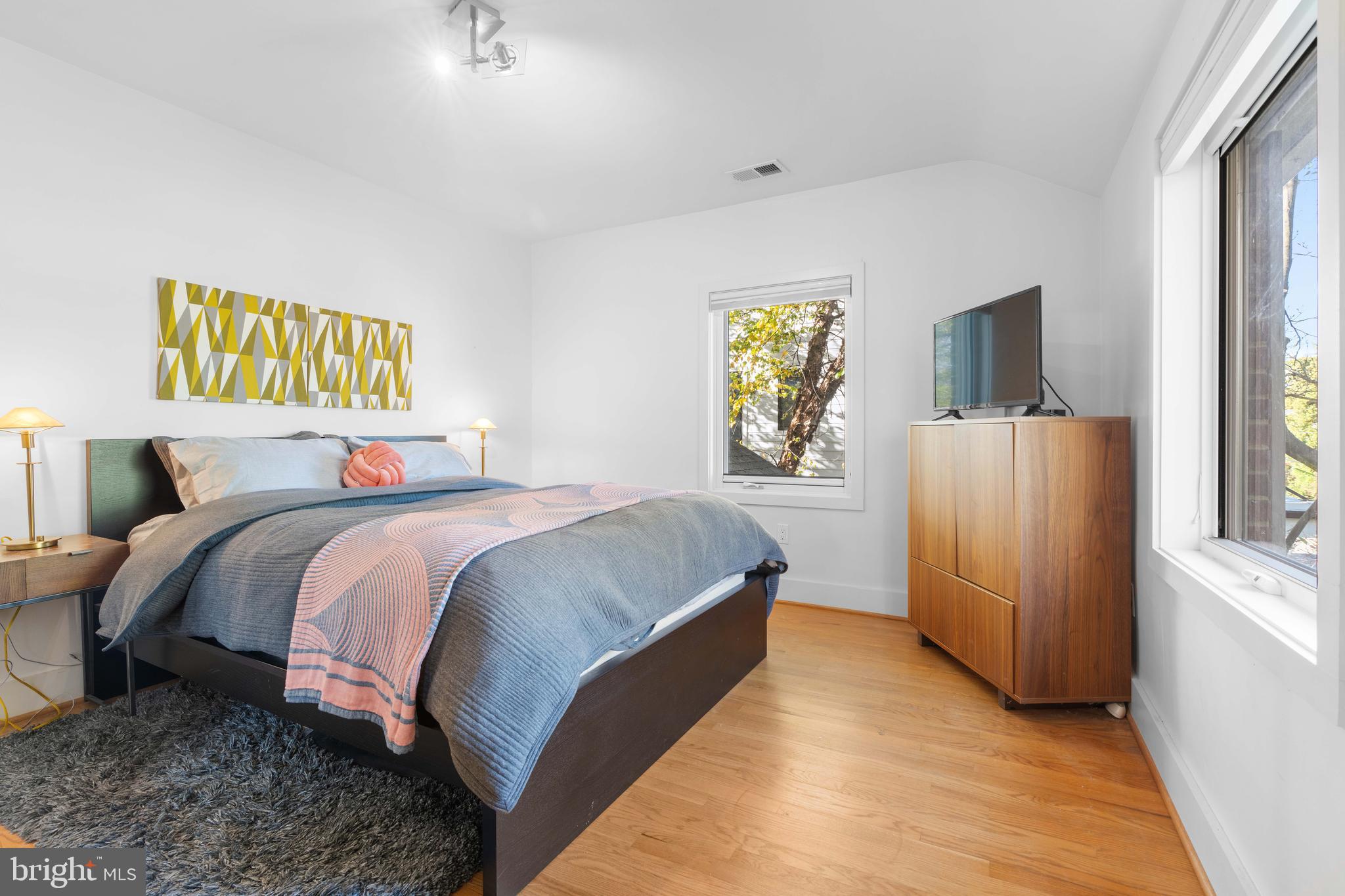 LYON PARK - Residential