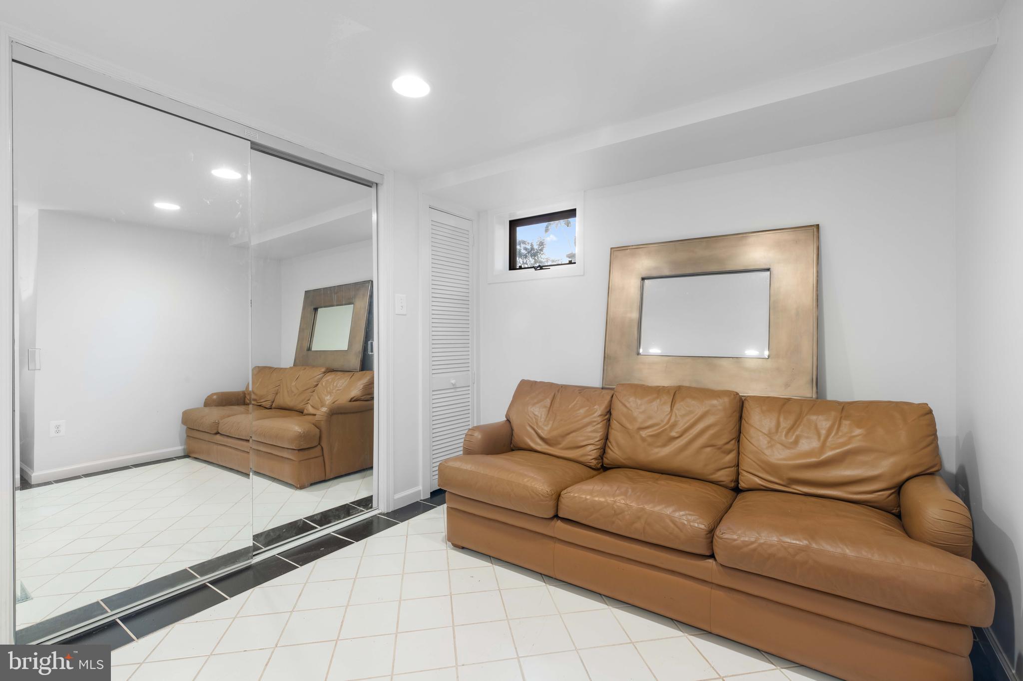 LYON PARK - Residential