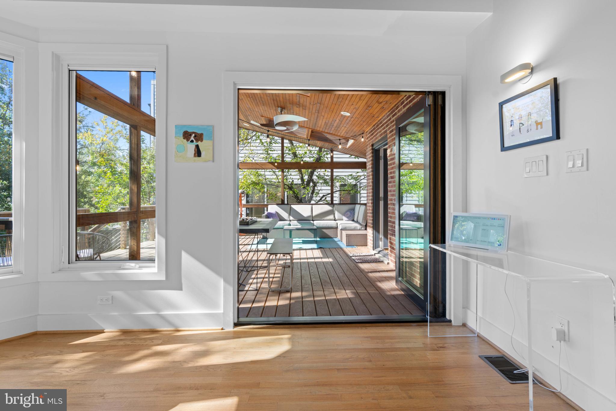 LYON PARK - Residential