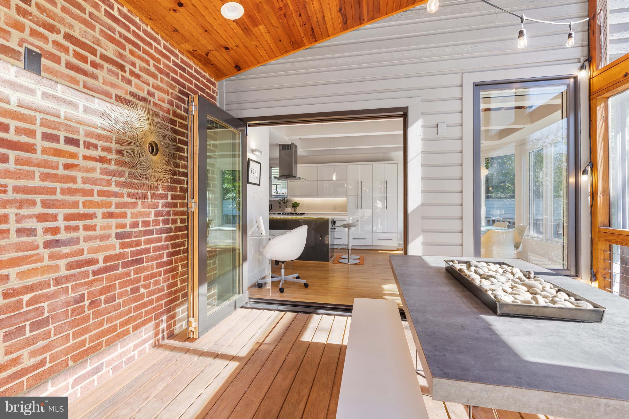 LYON PARK - Residential