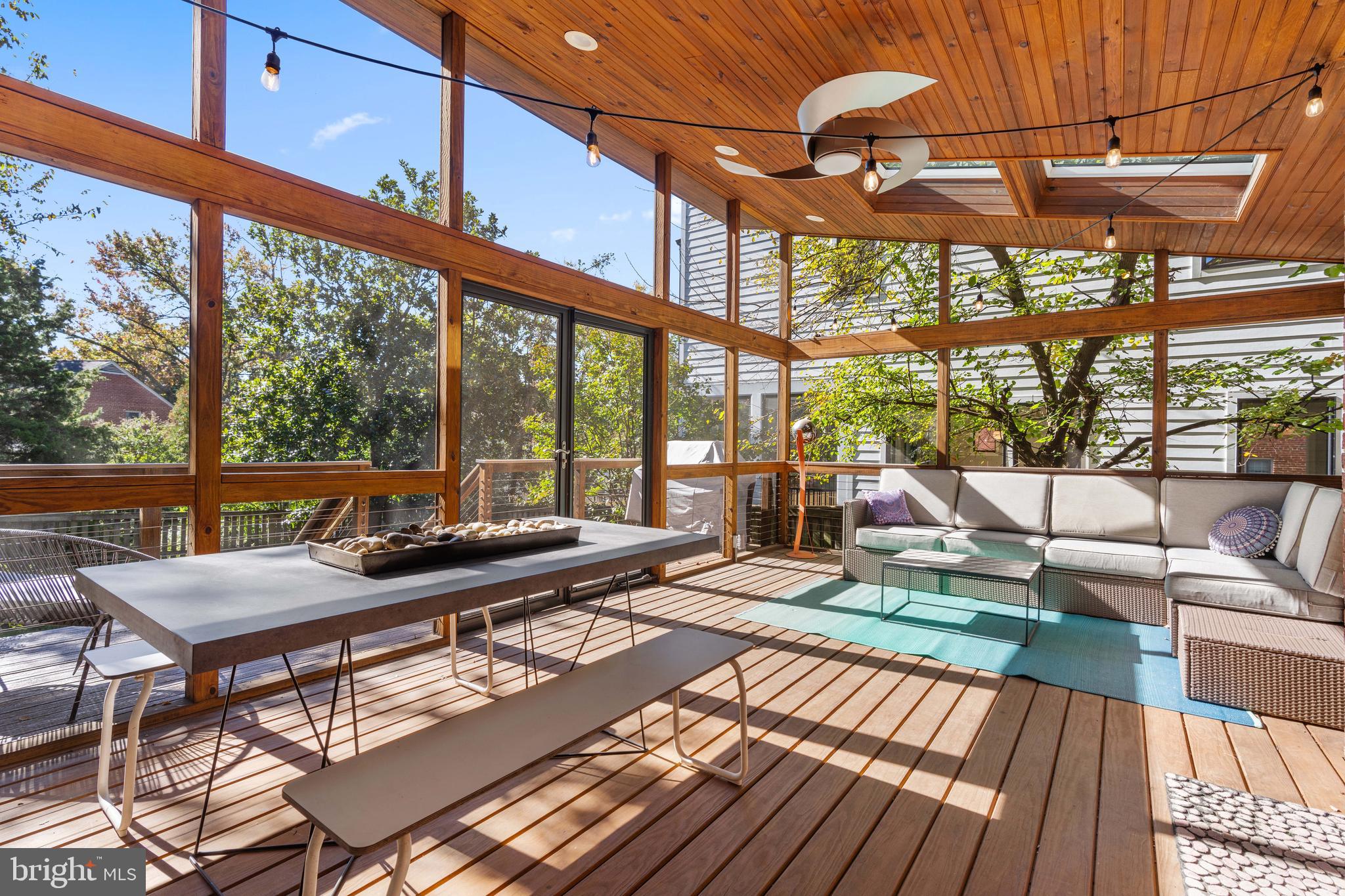 LYON PARK - Residential