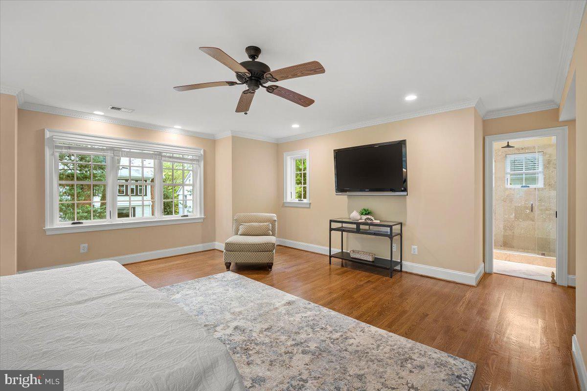 CHEVY CHASE GARDENS - Residential