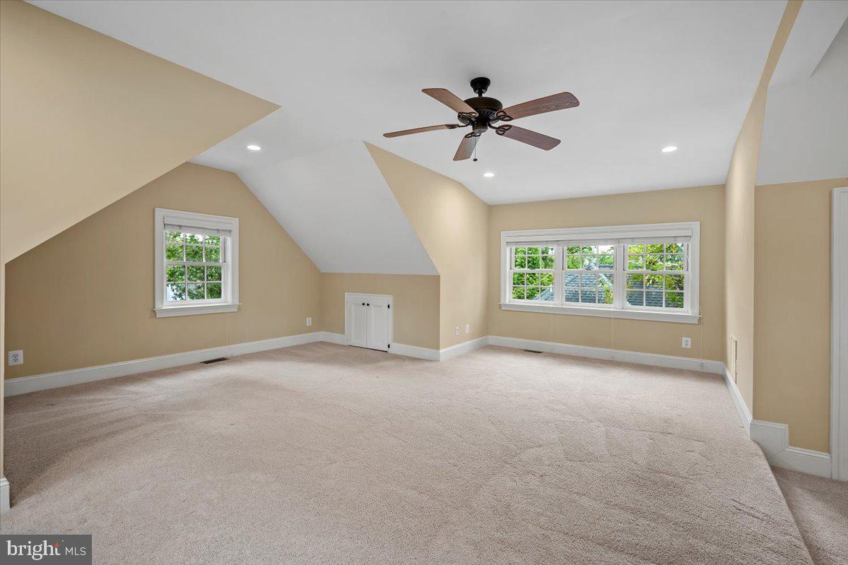 CHEVY CHASE GARDENS - Residential