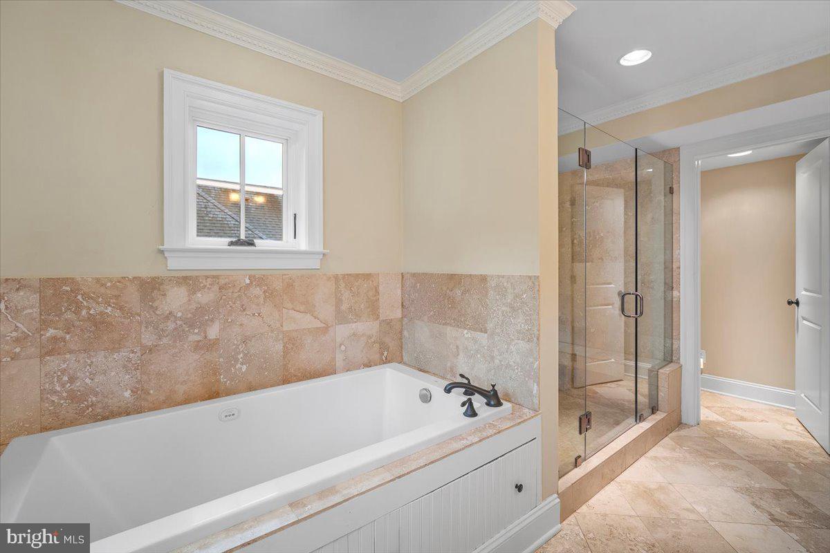 CHEVY CHASE GARDENS - Residential