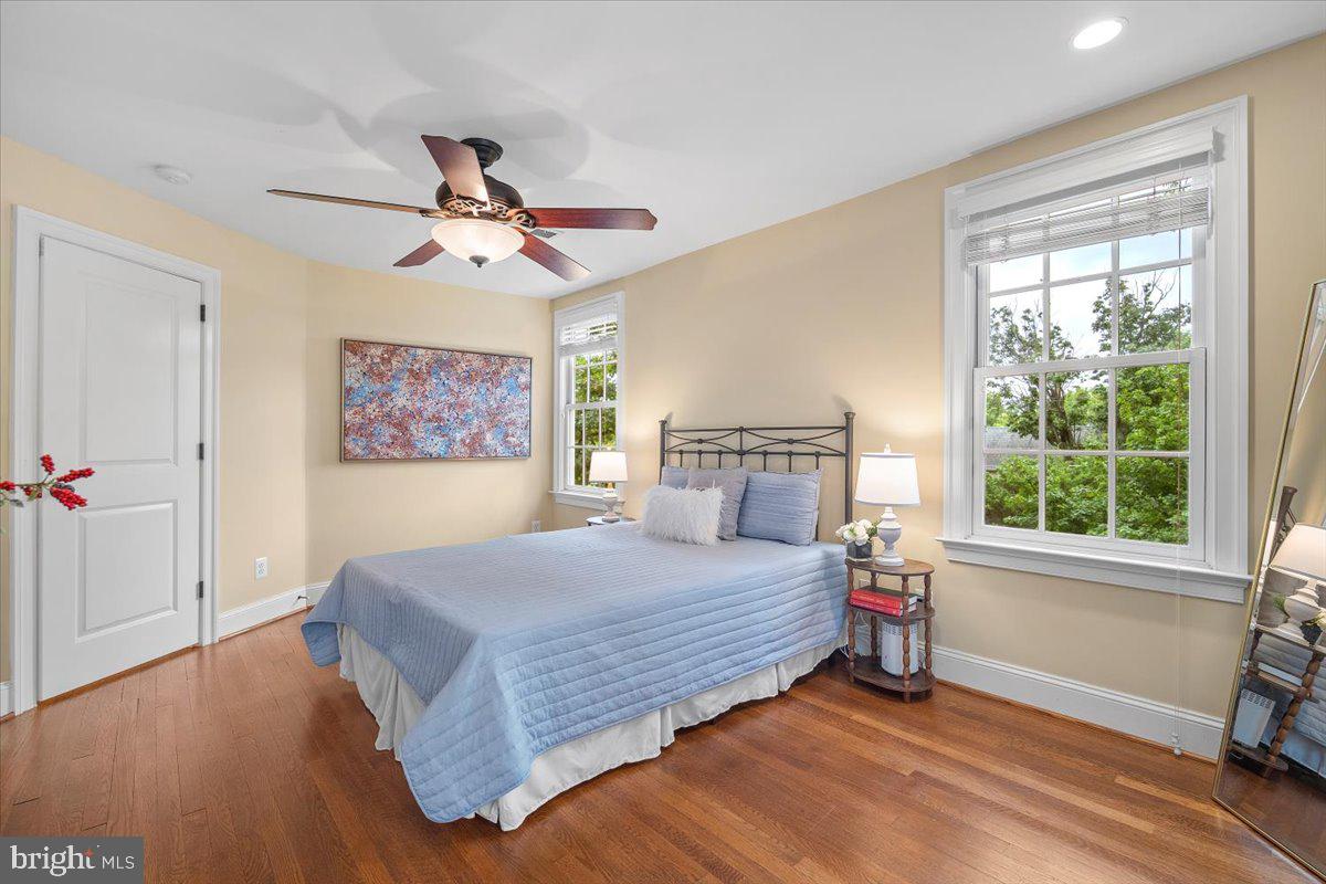 CHEVY CHASE GARDENS - Residential