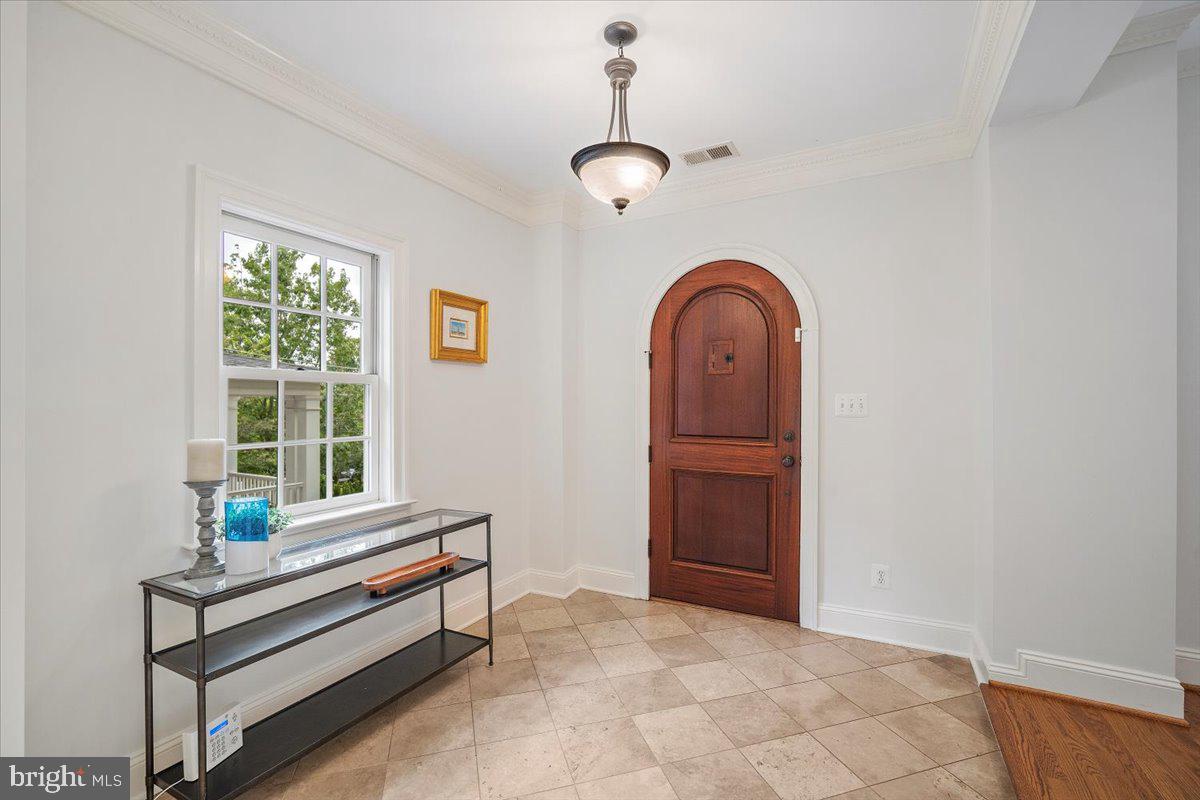 CHEVY CHASE GARDENS - Residential