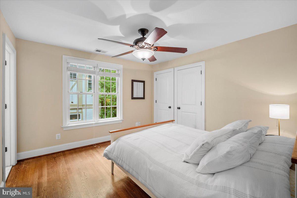 CHEVY CHASE GARDENS - Residential