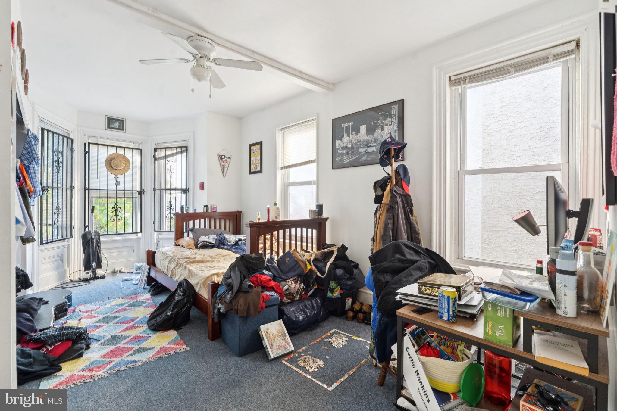 TEMPLE UNIVERSITY - Residential Lease