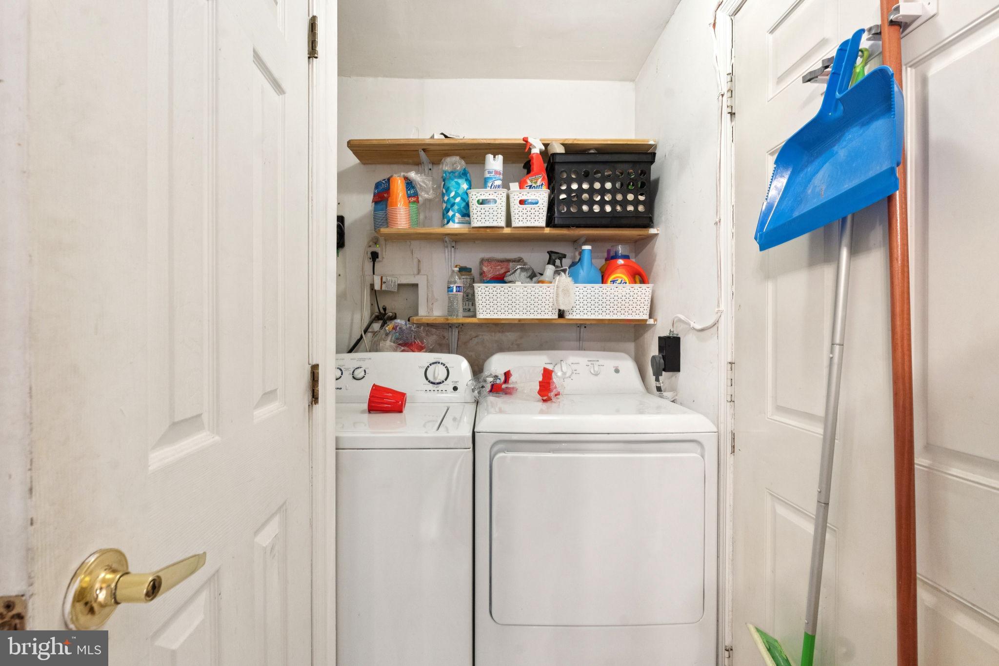 TEMPLE UNIVERSITY - Residential Lease