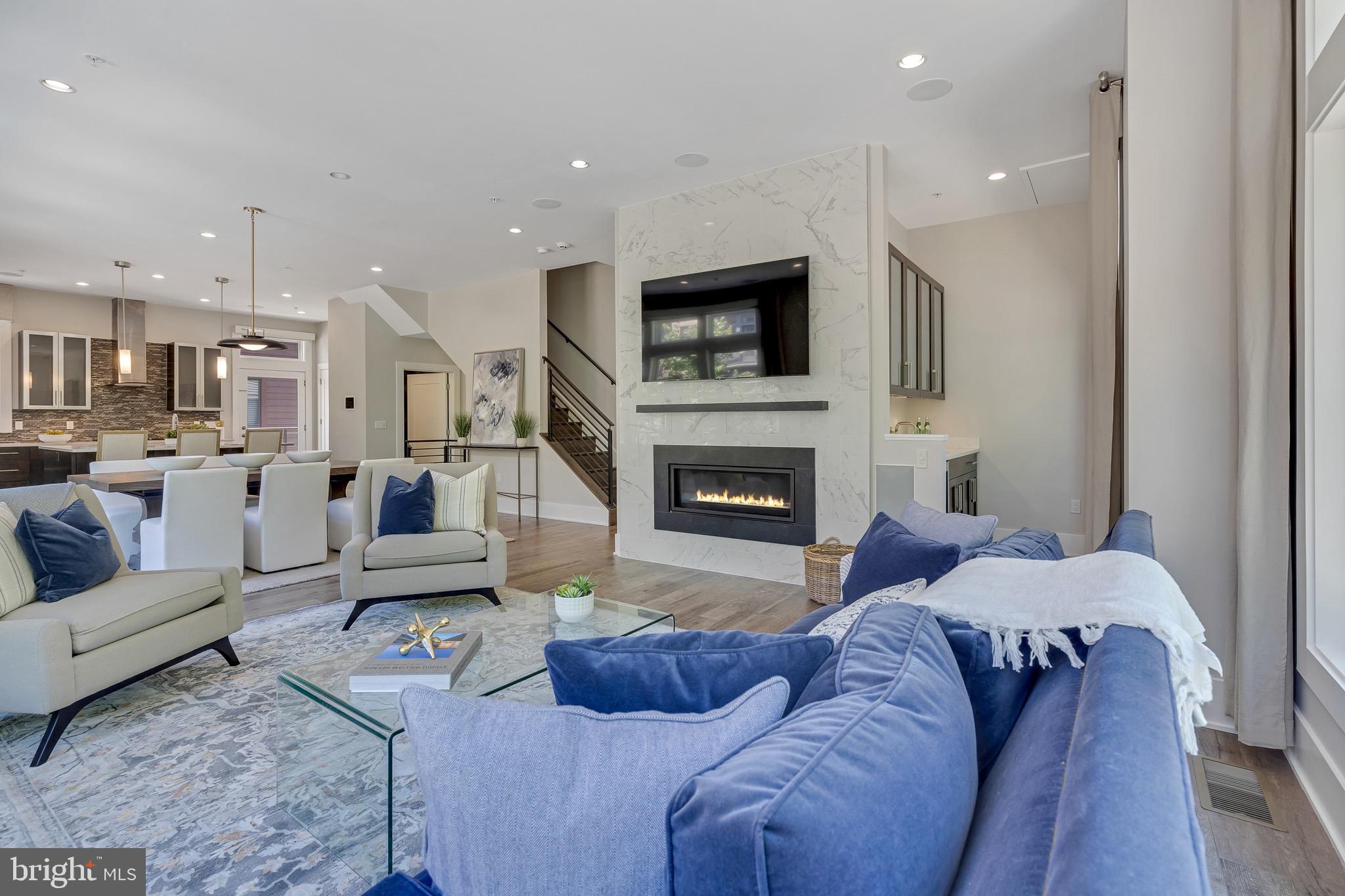 GROSVENOR HEIGHTS - Residential