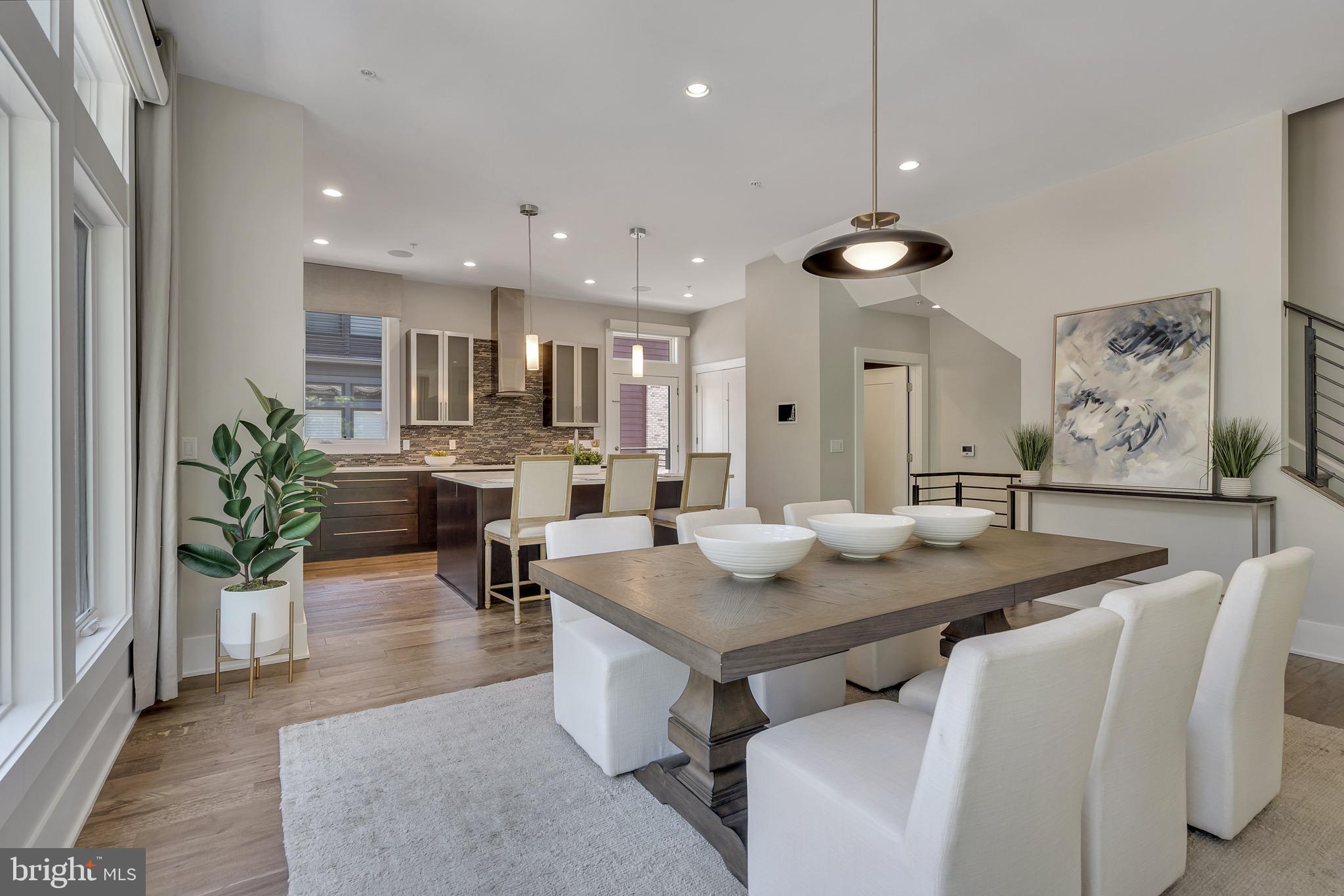 GROSVENOR HEIGHTS - Residential