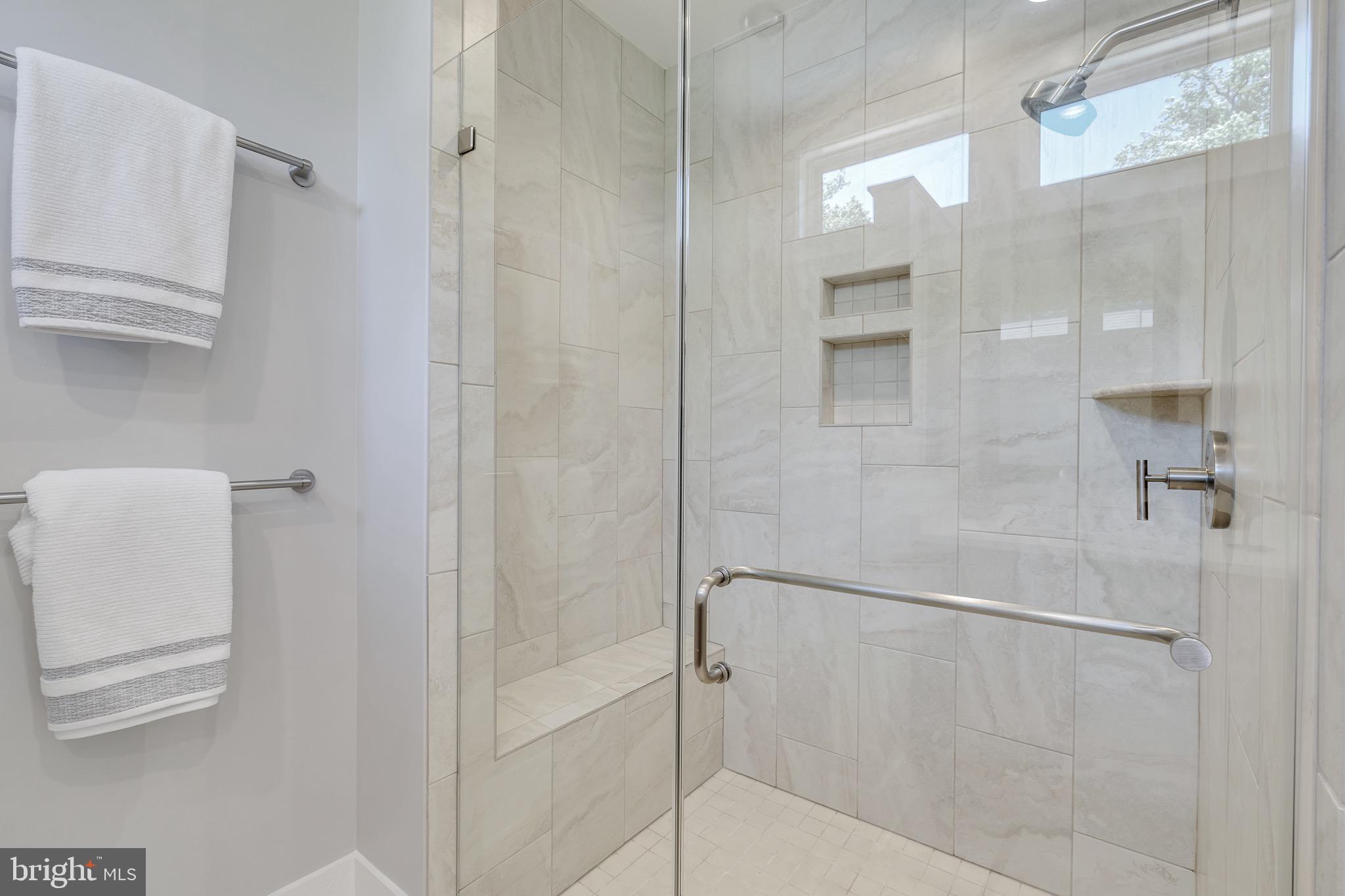 GROSVENOR HEIGHTS - Residential