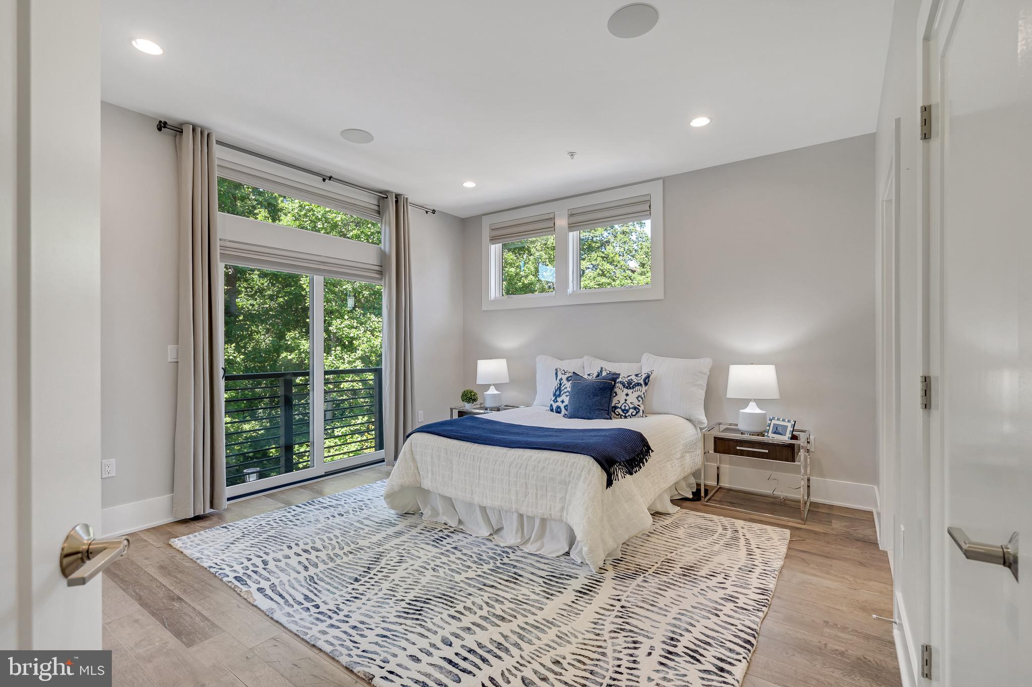 GROSVENOR HEIGHTS - Residential