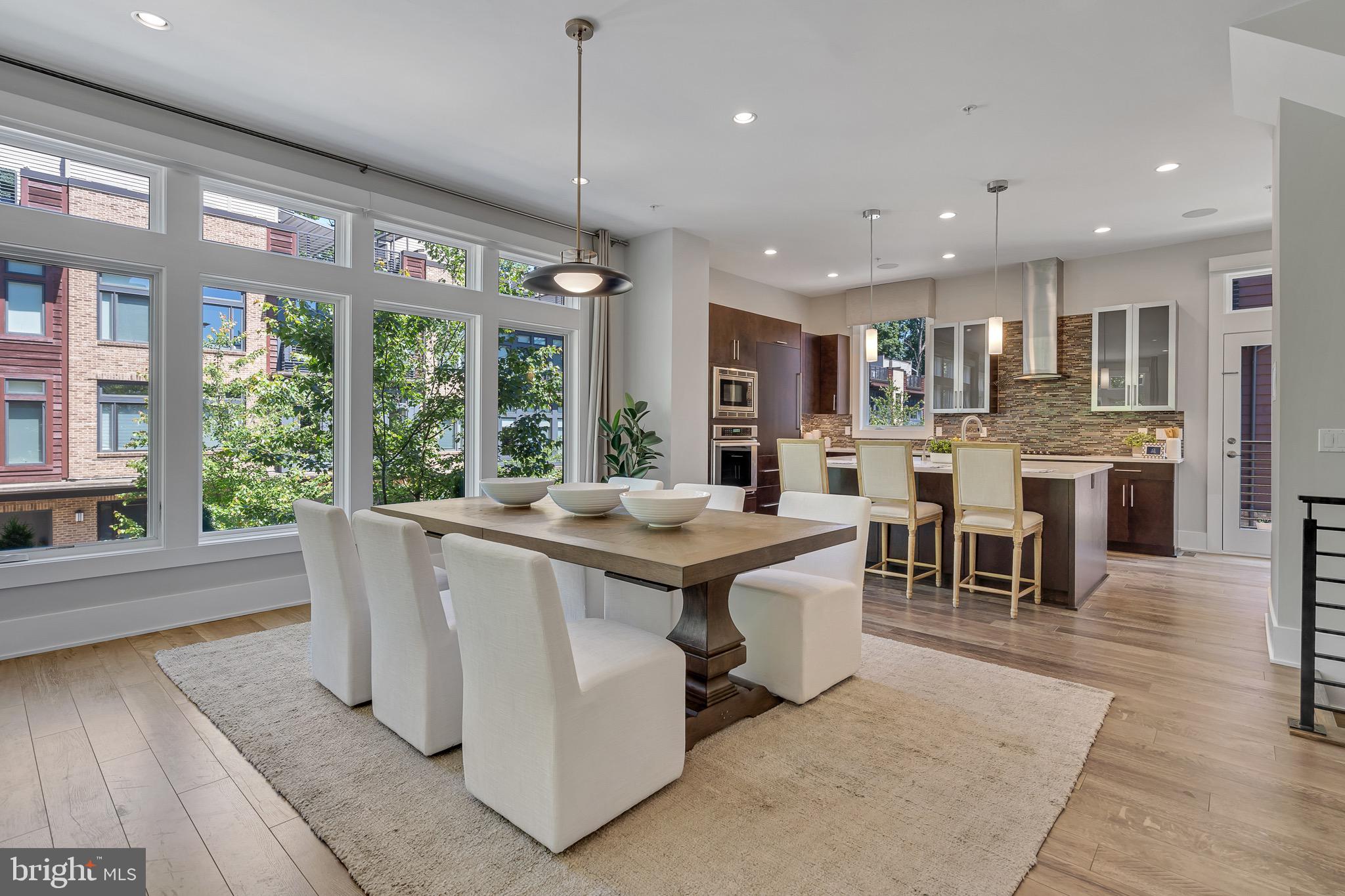 GROSVENOR HEIGHTS - Residential