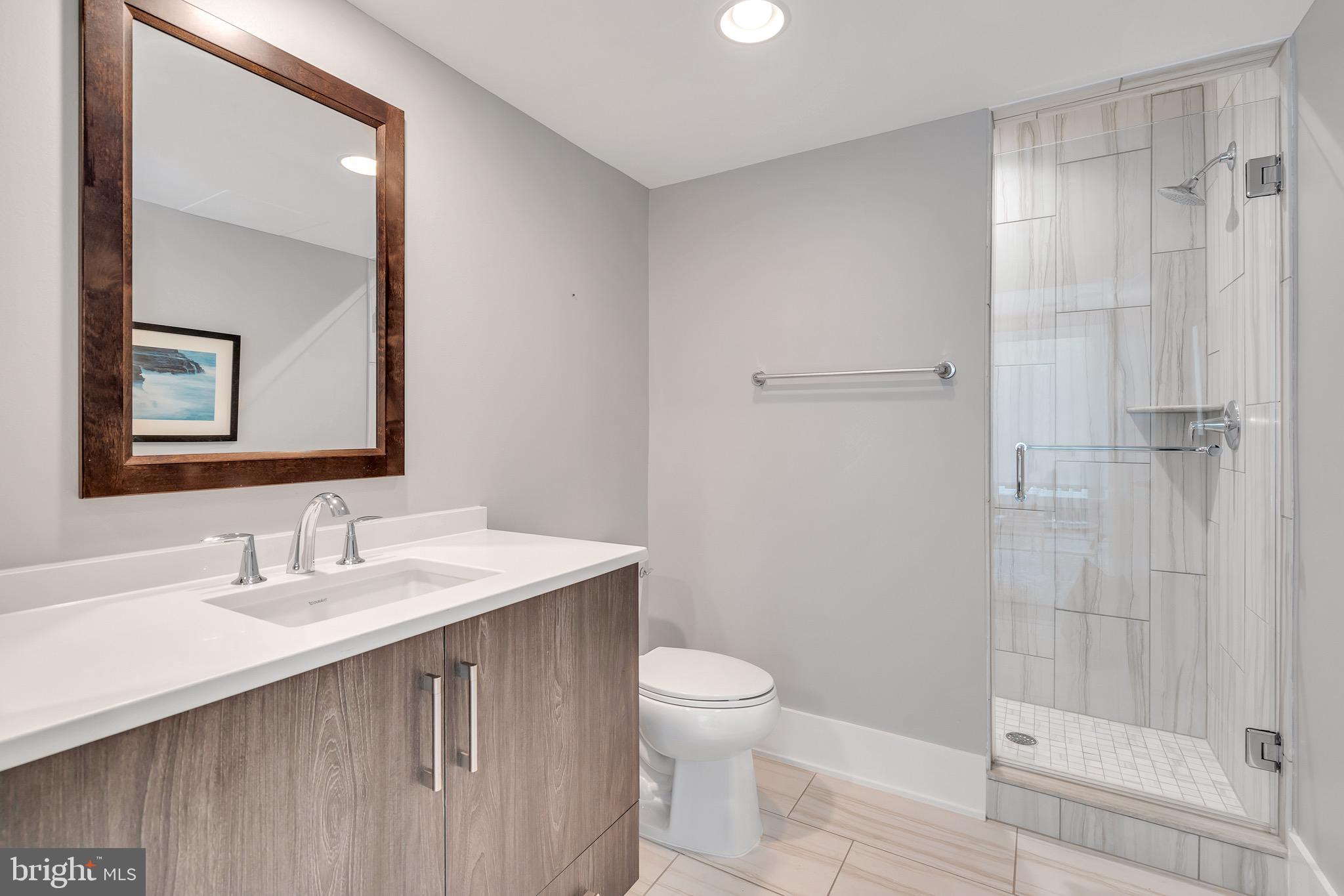 GROSVENOR HEIGHTS - Residential