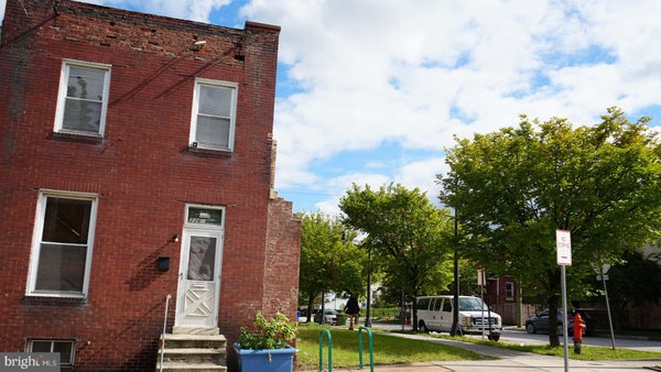 2261 SIDNEY AVE, BALTIMORE, MD 21230 - Image 243fb0d84aaa31cae116ff2a0b6fb8b8/3596957836