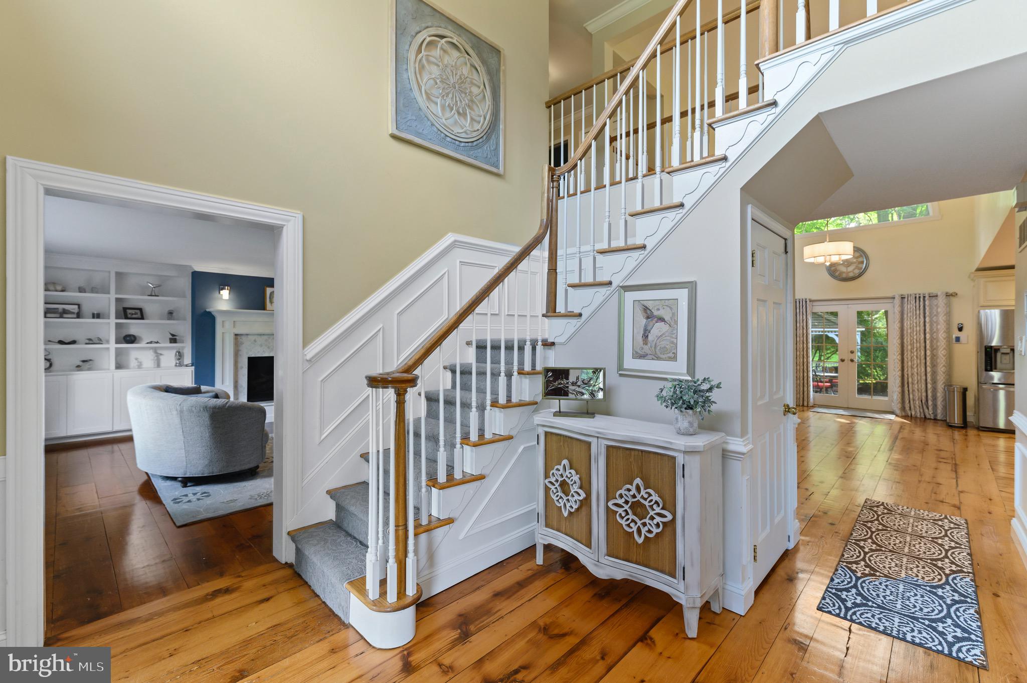 SHADOW OAK - Residential