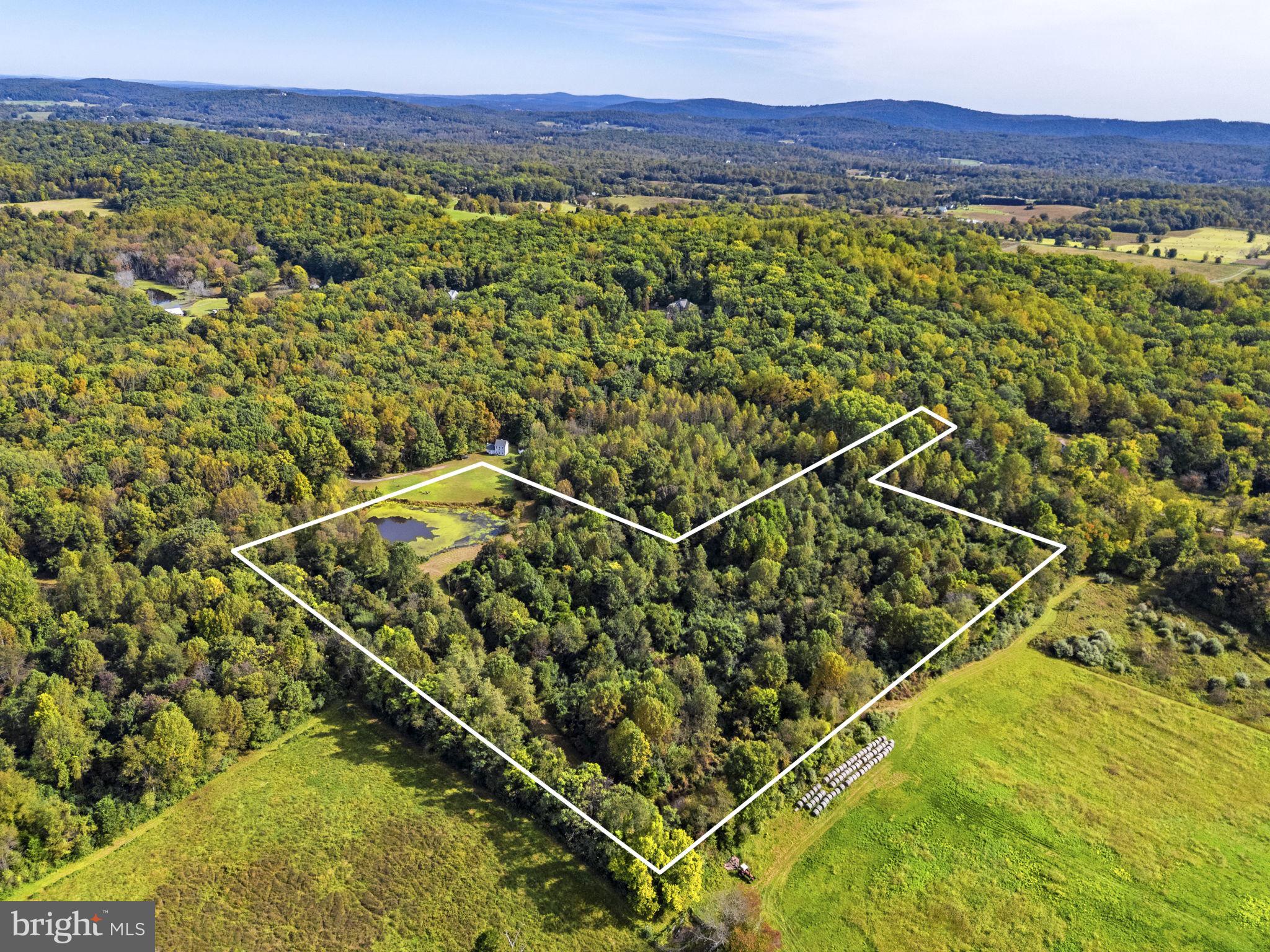 ERNEST ROBINSON ROAD