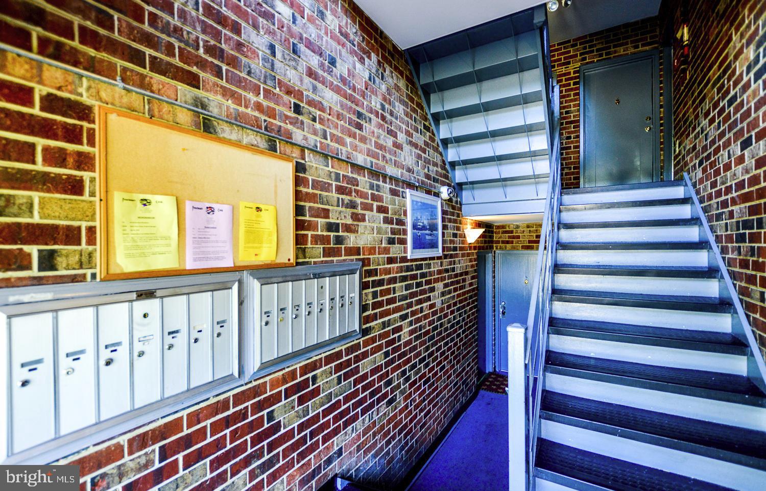 FRENCHMANS CREEK - Residential