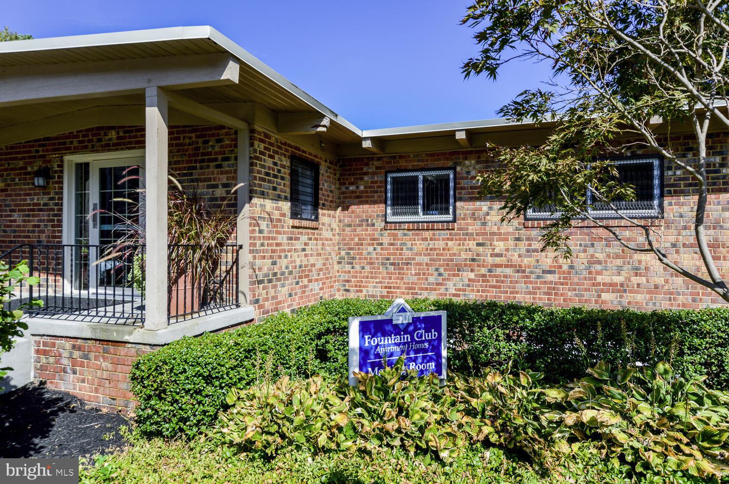FRENCHMANS CREEK - Residential